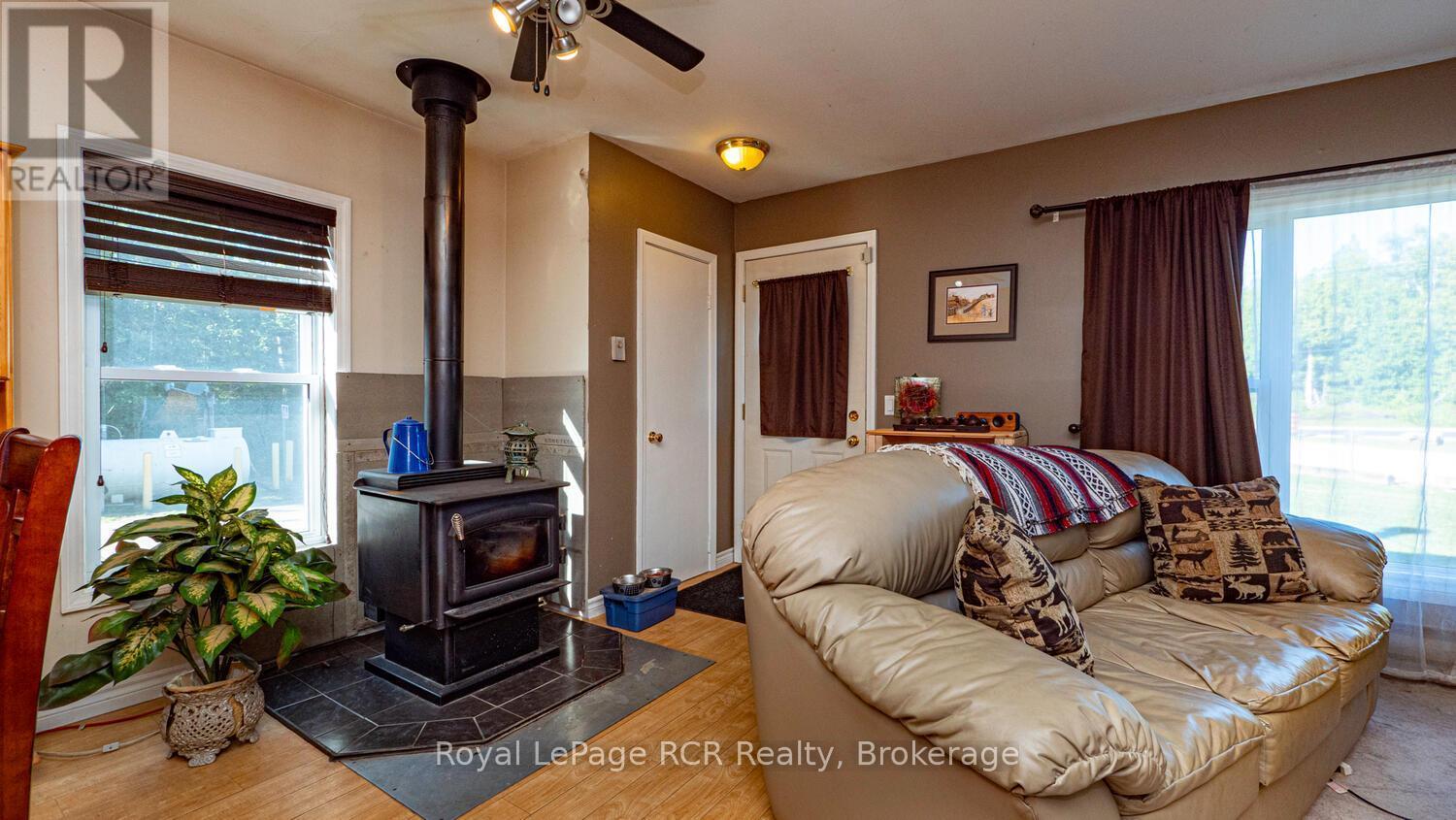












6313 HIGHWAY 6

,
Northern Bruce Peninsula,




Ontario
N0H2R0

