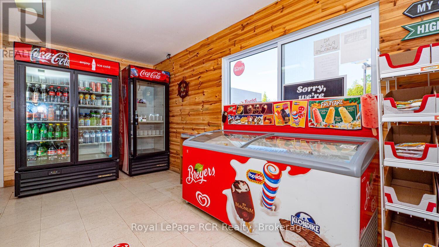 












6313 HIGHWAY 6

,
Northern Bruce Peninsula,




Ontario
N0H2R0

