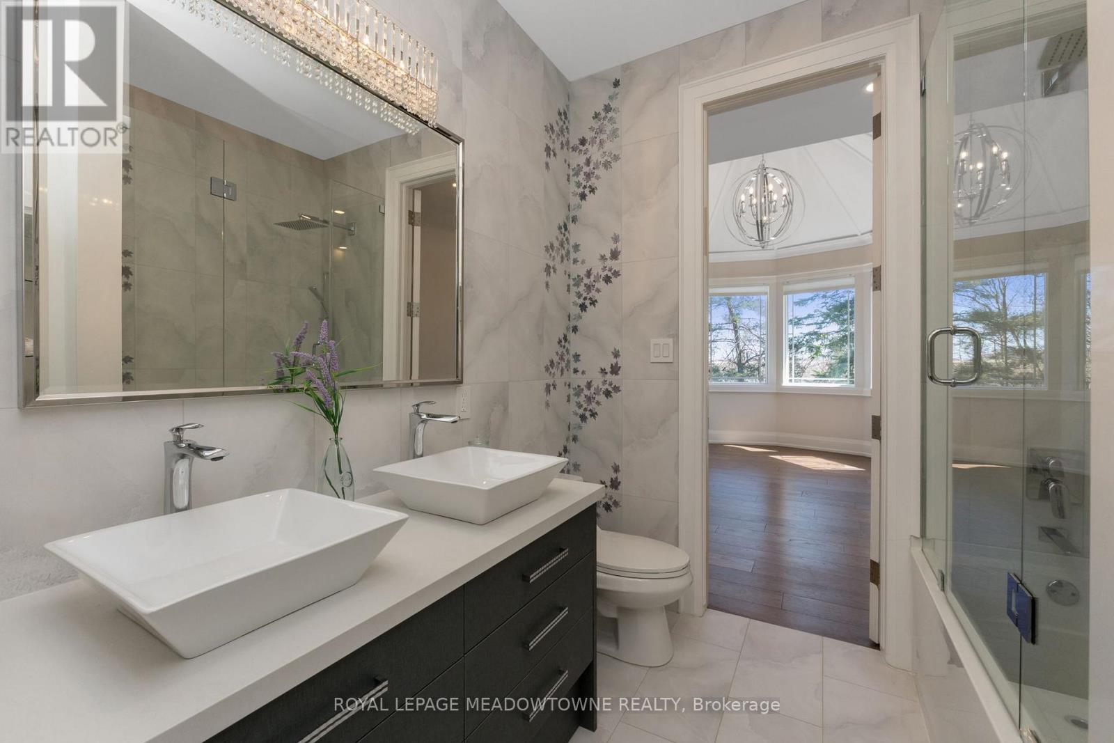 












13867 HERITAGE ROAD

,
Caledon,




Ontario
L7C3E9

