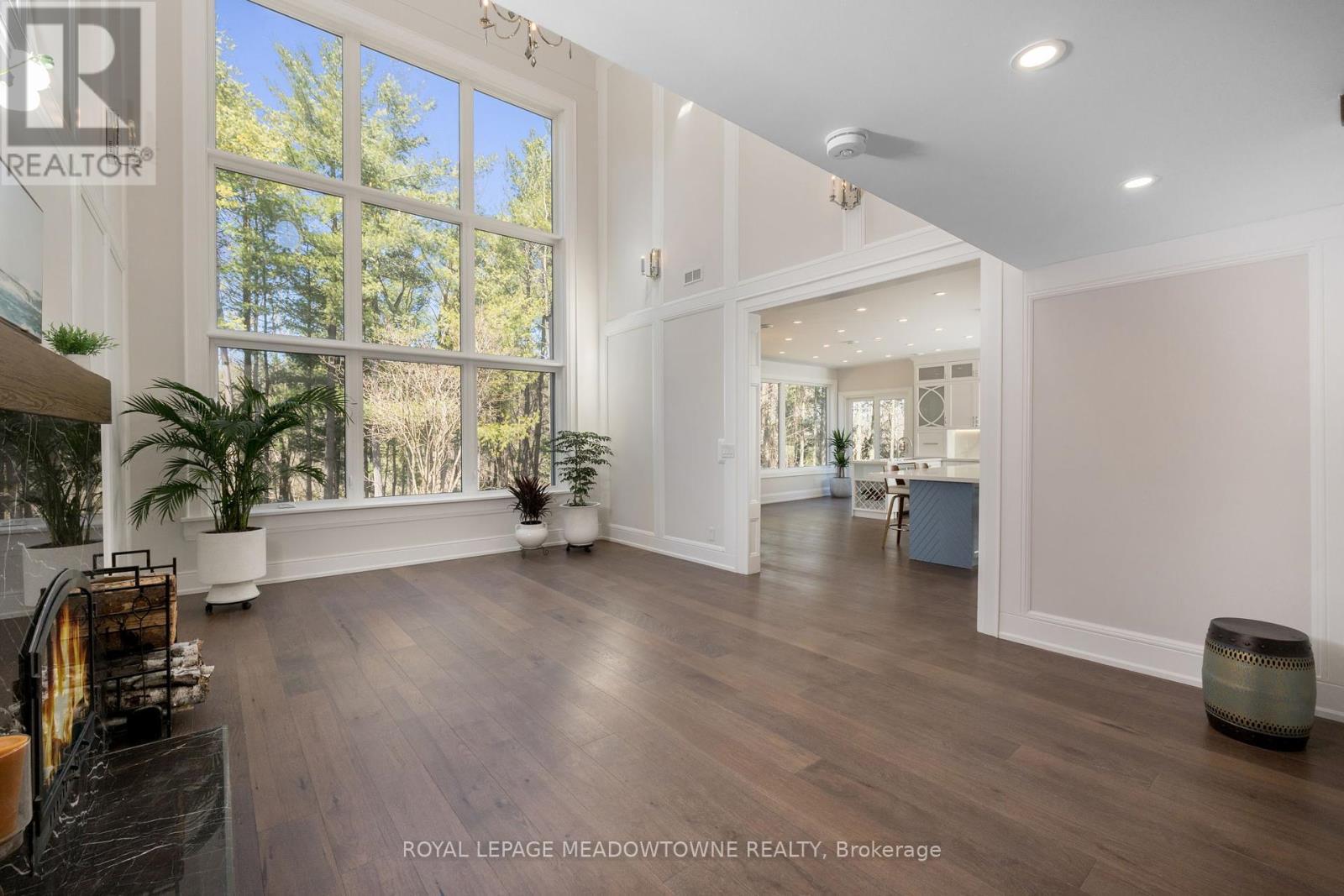 












13867 HERITAGE ROAD

,
Caledon,




Ontario
L7C3E9

