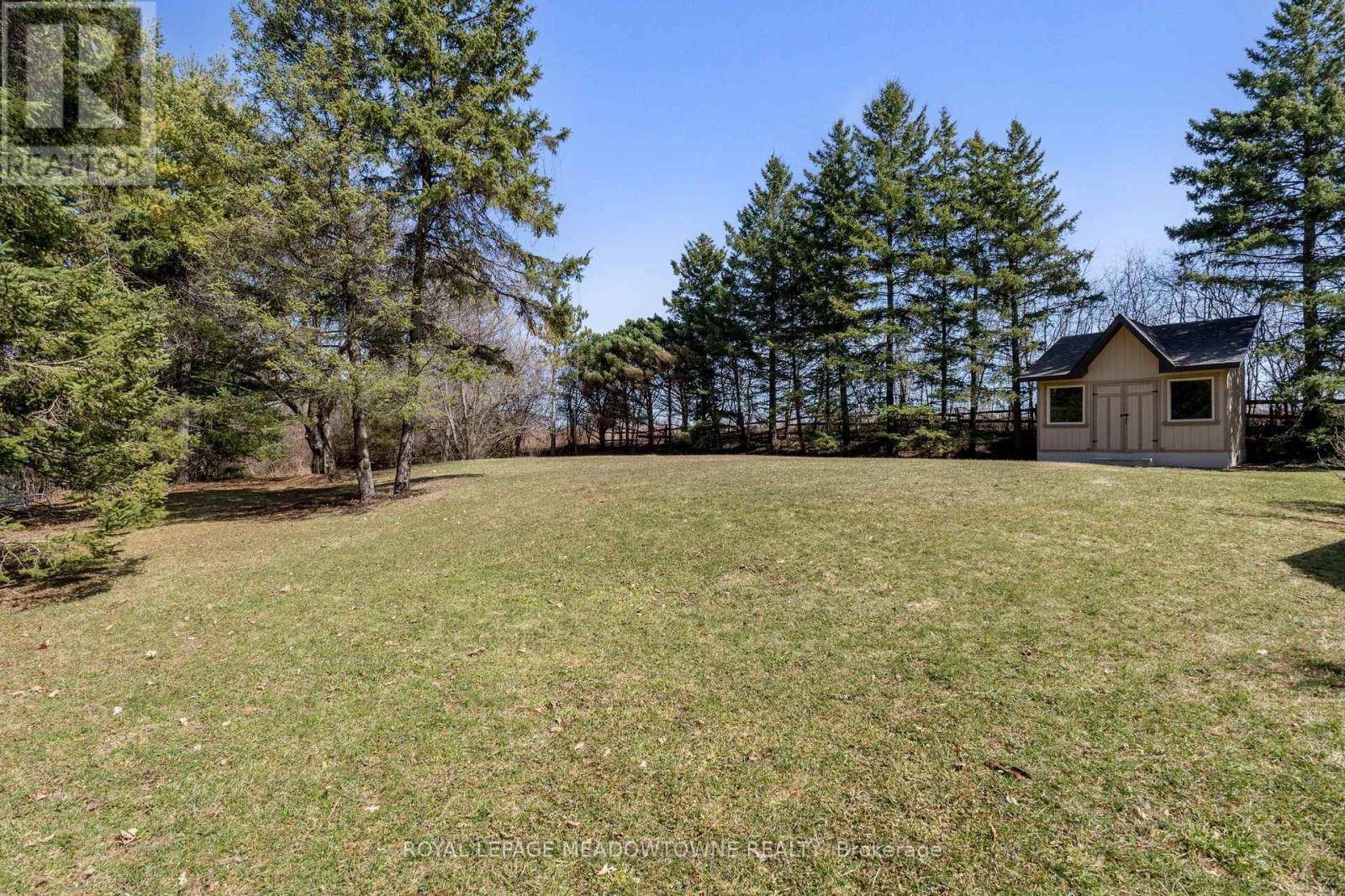 












13867 HERITAGE ROAD

,
Caledon,




Ontario
L7C3E9

