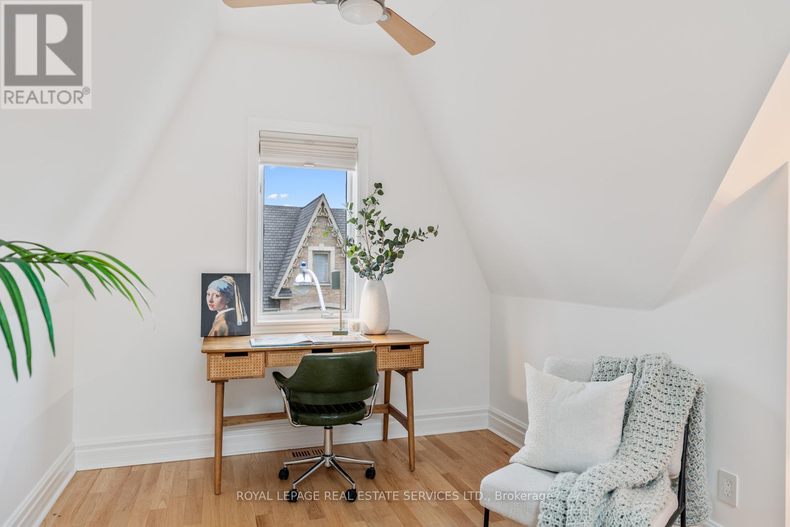 












14 LUKOW TERRACE

,
Toronto,




Ontario
M6R3B8


