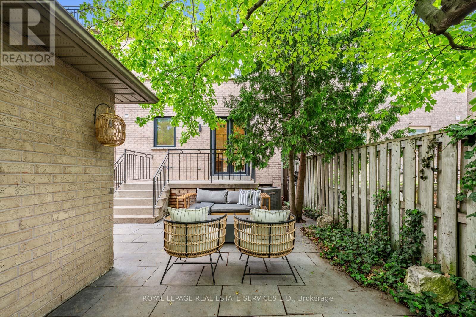 












14 LUKOW TERRACE

,
Toronto,




Ontario
M6R3B8

