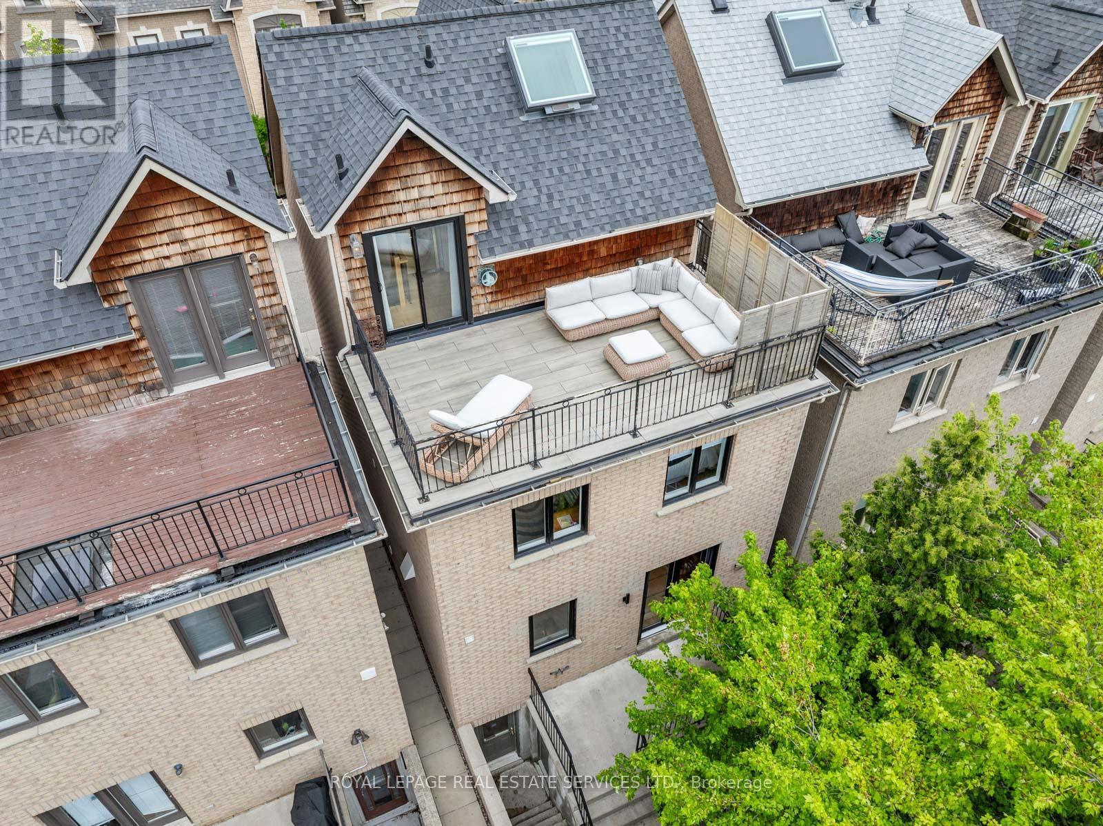












14 LUKOW TERRACE

,
Toronto,




Ontario
M6R3B8

