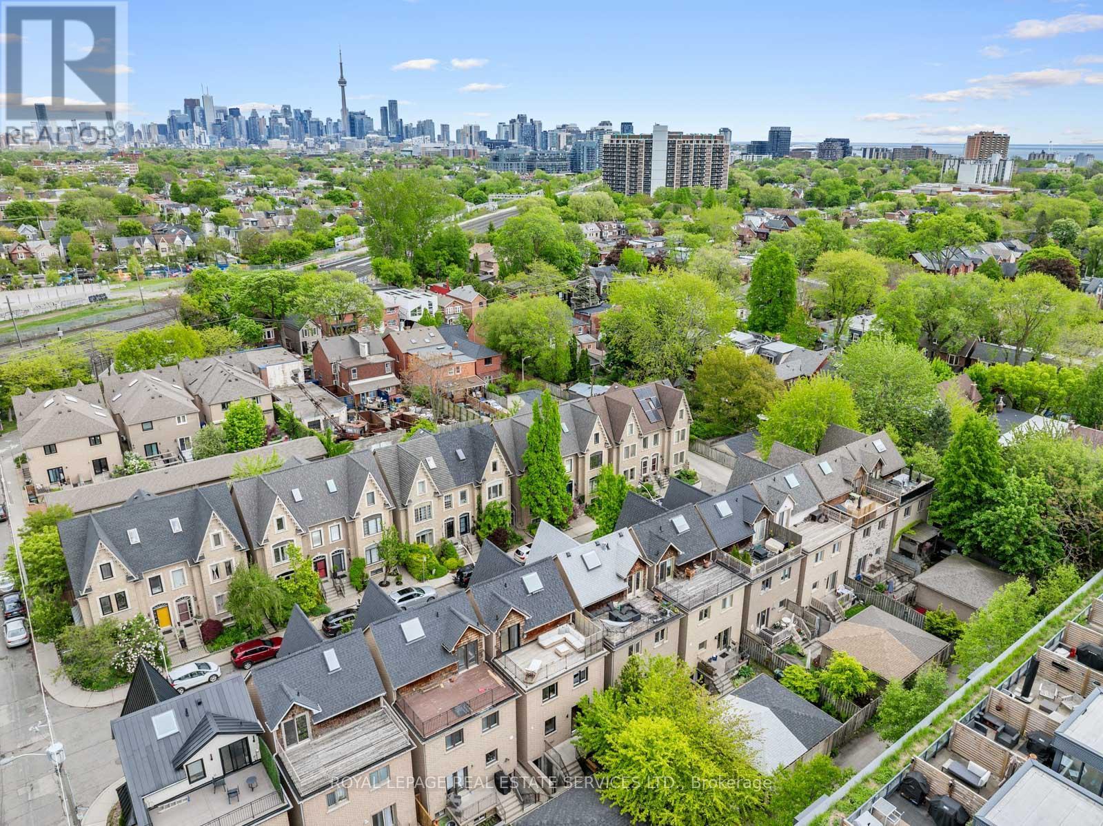 












14 LUKOW TERRACE

,
Toronto,




Ontario
M6R3B8


