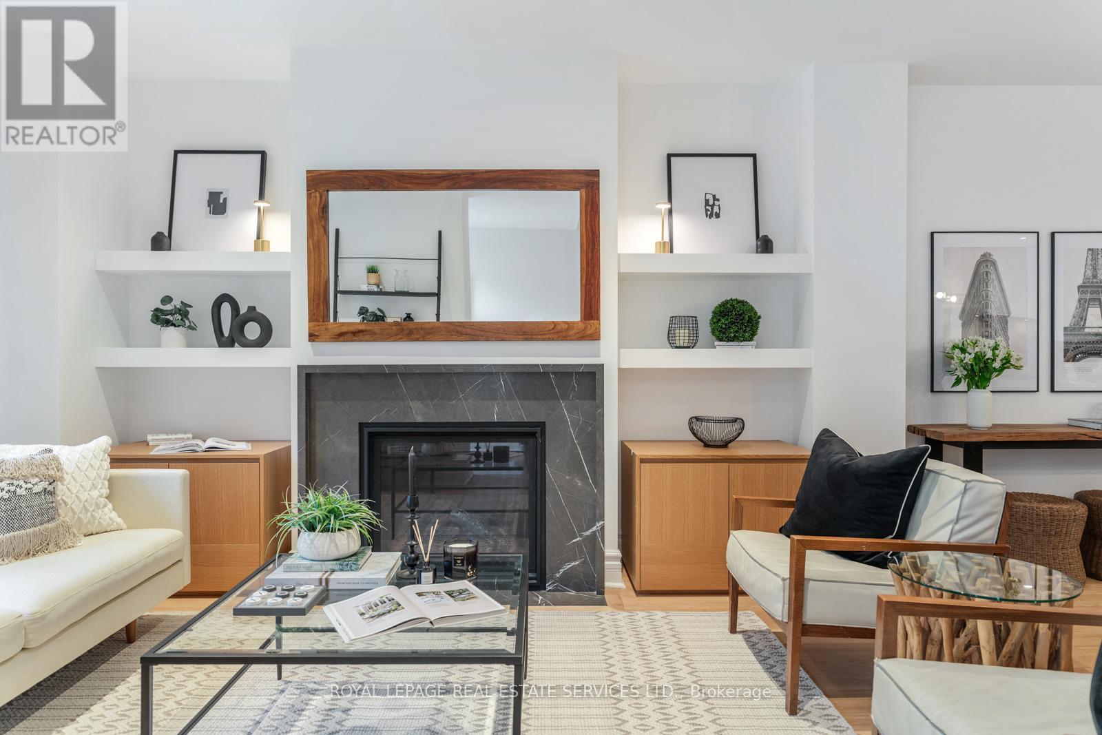 












14 LUKOW TERRACE

,
Toronto,




Ontario
M6R3B8

