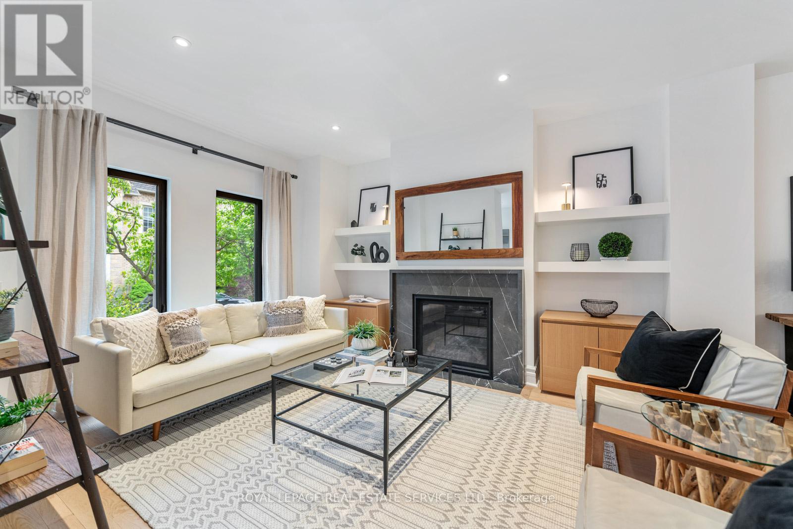 












14 LUKOW TERRACE

,
Toronto,




Ontario
M6R3B8

