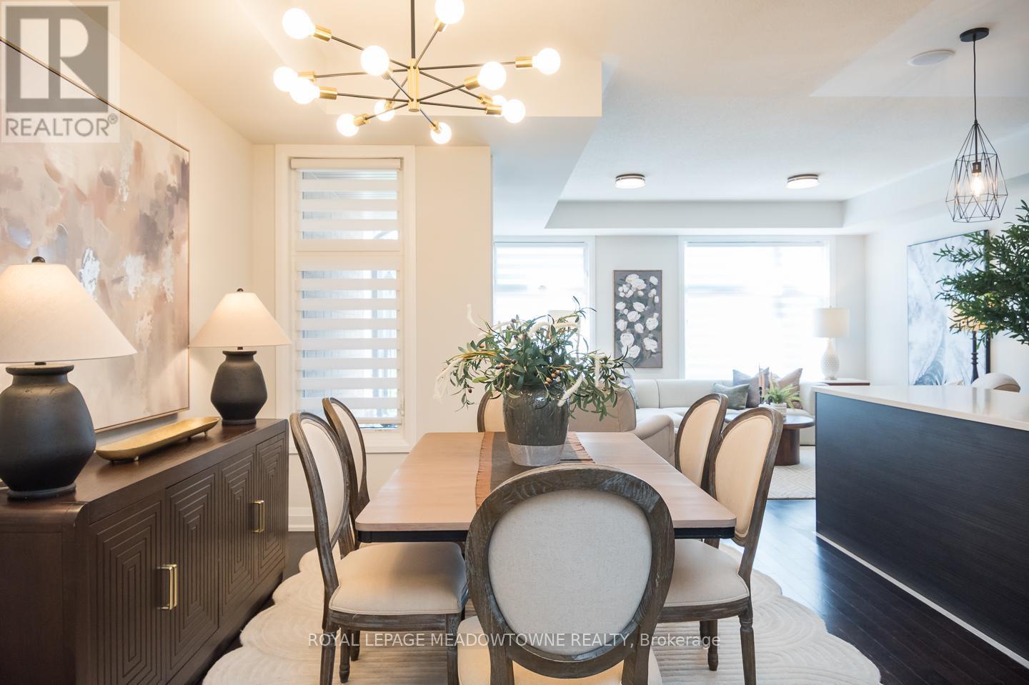 












2476 BADGER CRESCENT

,
Oakville,




Ontario
L6M5M1

