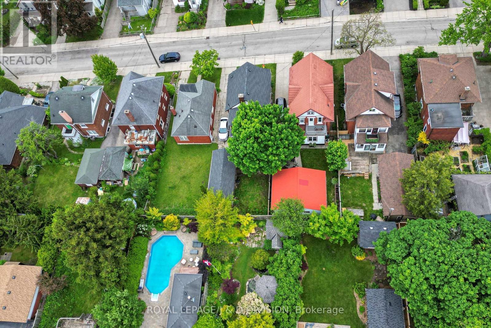 












28 HENRY STREET

,
Kitchener,




Ontario
N2G1P3

