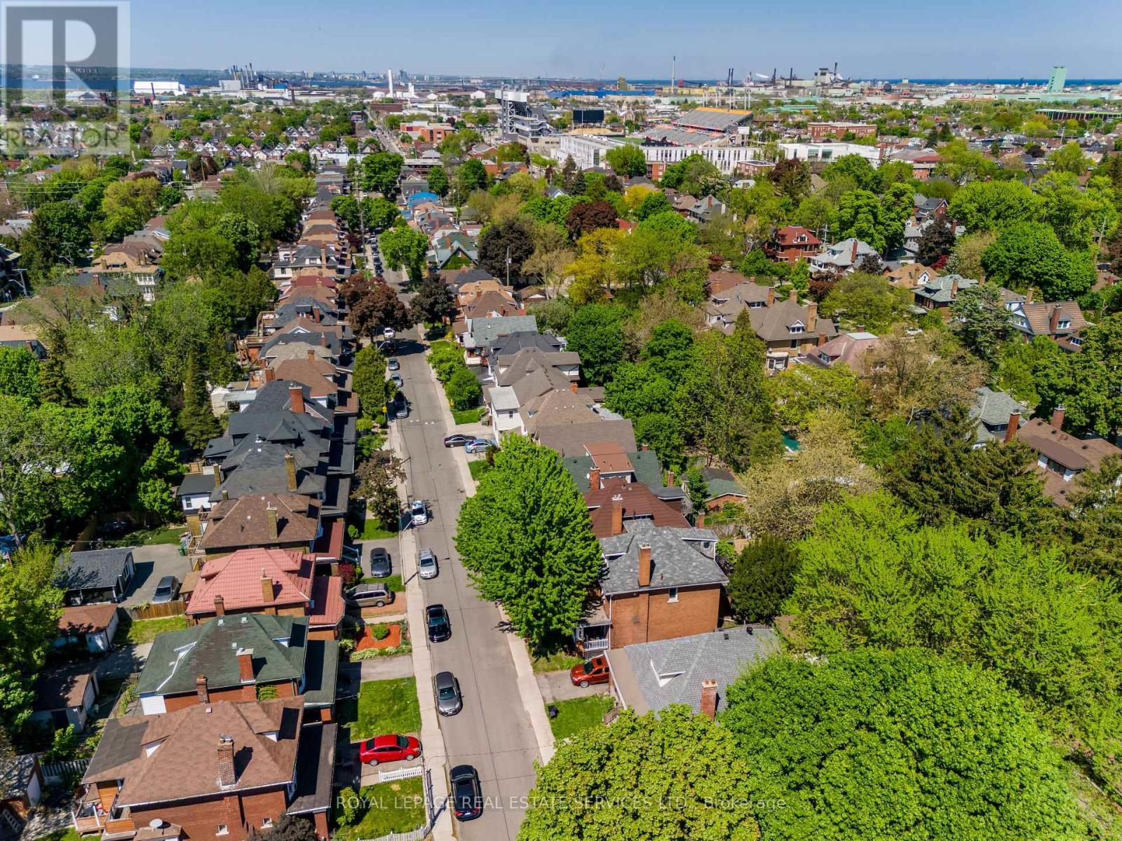 












115 SPADINA AVENUE

,
Hamilton,




Ontario
L8M2X4

