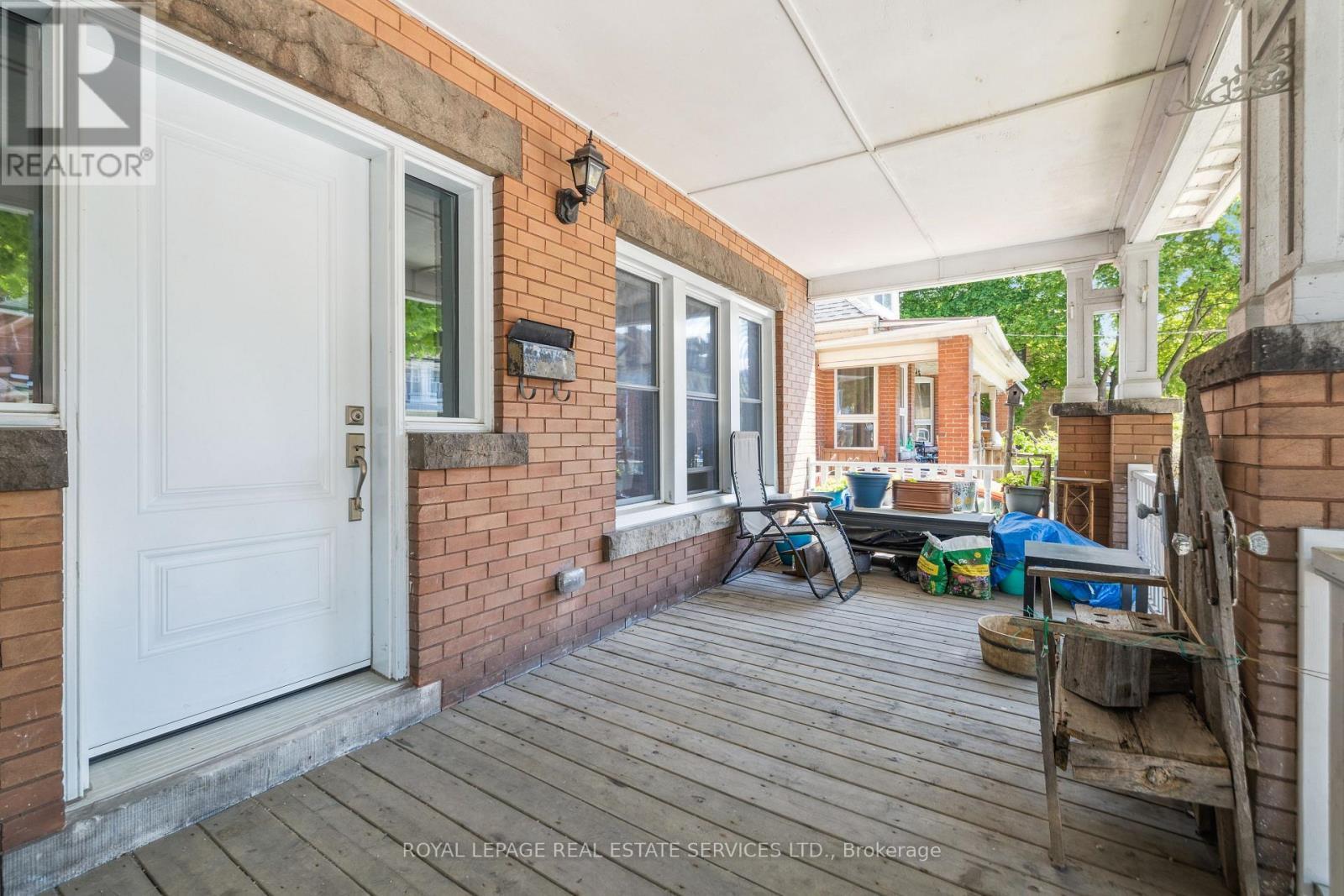 












115 SPADINA AVENUE

,
Hamilton,




Ontario
L8M2X4

