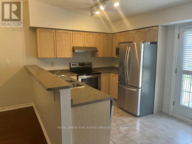 












402 - 1470 BISHOPS GATE

,
Oakville,




Ontario
L6M4N2


