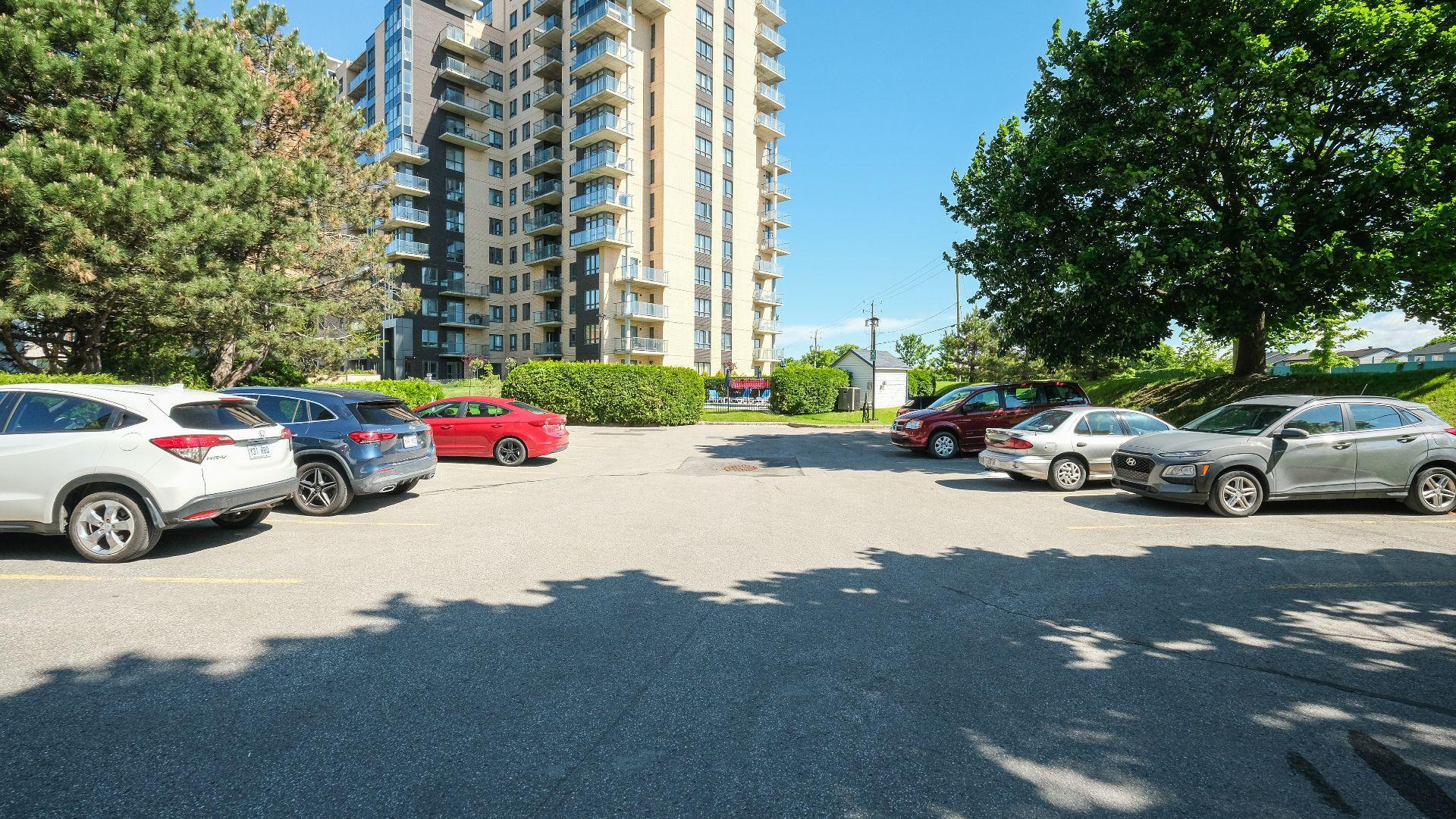 









8145


Boul. St-Laurent

, 302,
Brossard,




QC
J4X2A3

