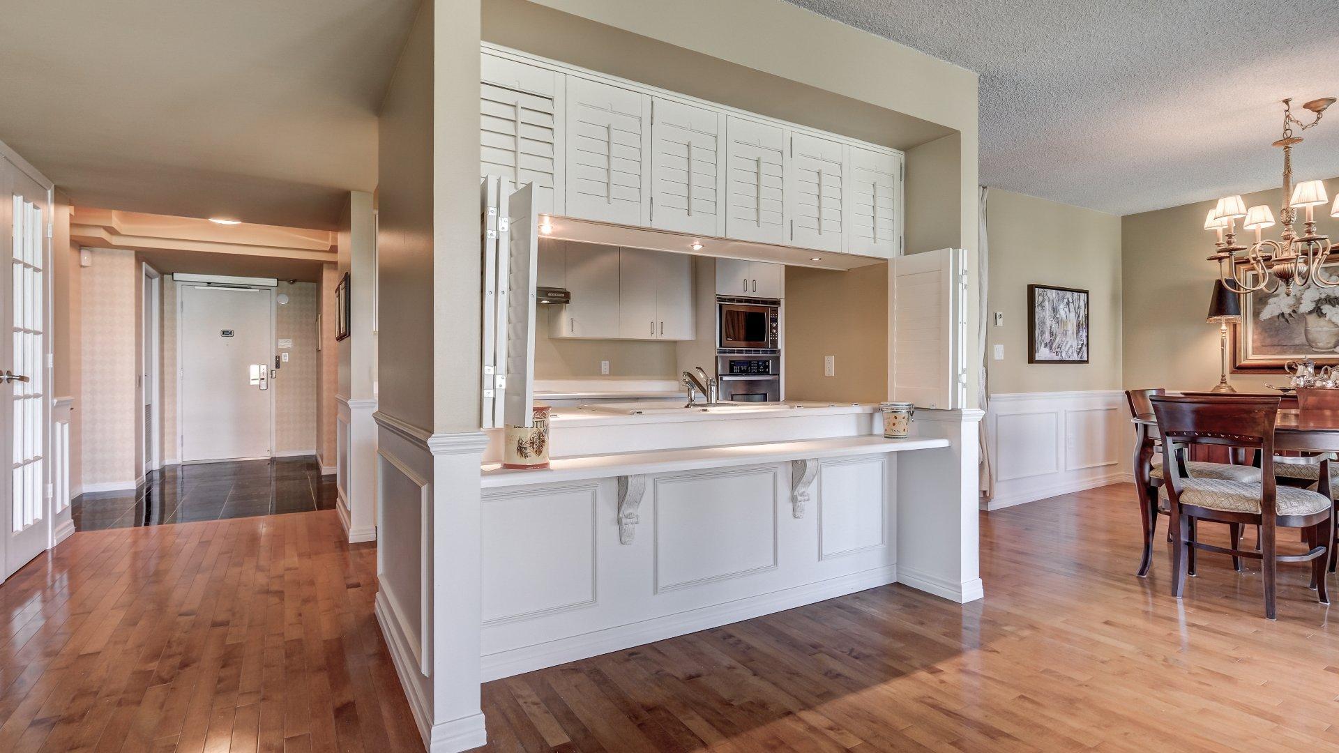 









8145


Boul. St-Laurent

, 302,
Brossard,




QC
J4X2A3

