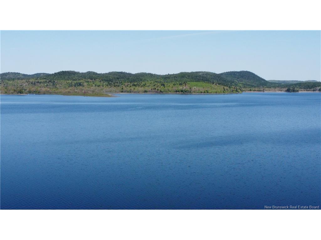 









LOT


Lydia's Ledge

RD,
Utopia,







NB
E5C 3B1

