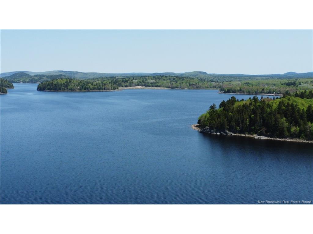 









LOT


Lydia's Ledge

RD,
Utopia,







NB
E5C 3B1

