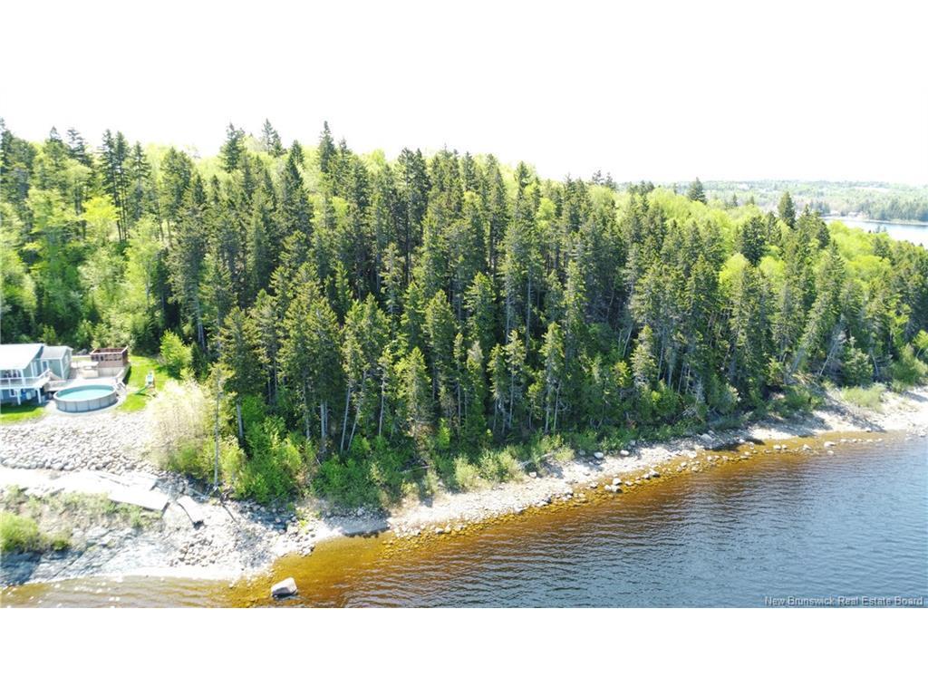 









LOT


Lydia's Ledge

RD,
Utopia,







NB
E5C 3B1

