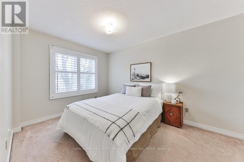 












1348 NORTHMOUNT AVENUE

,
Mississauga,




Ontario
L5E1Y5

