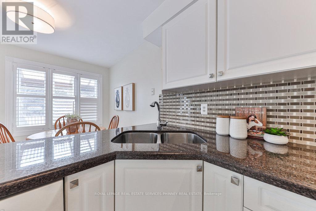 












1348 NORTHMOUNT AVENUE

,
Mississauga,




Ontario
L5E1Y5

