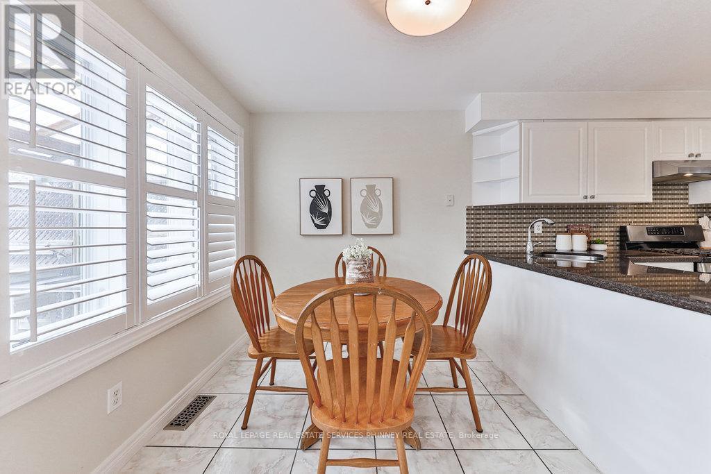 












1348 NORTHMOUNT AVENUE

,
Mississauga,




Ontario
L5E1Y5

