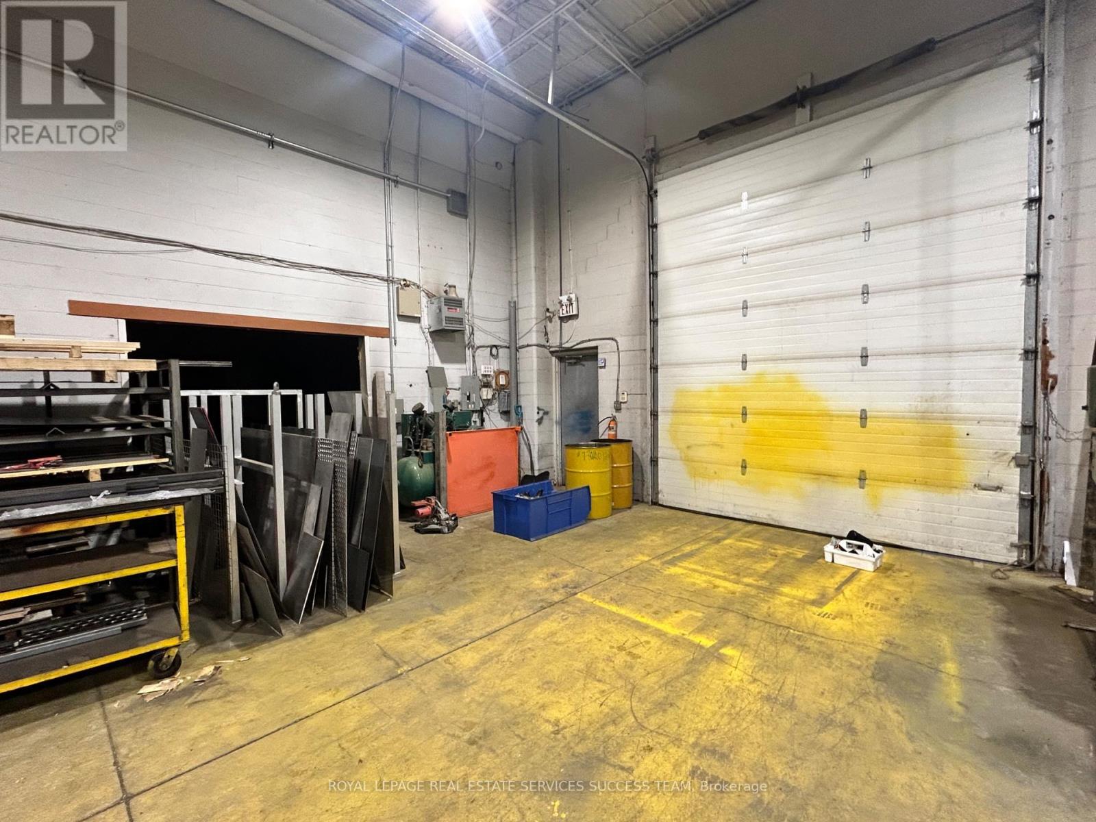 












42-43 - 5100 SOUTH SERVICE ROAD

,
Burlington,




Ontario
L7L6A5

