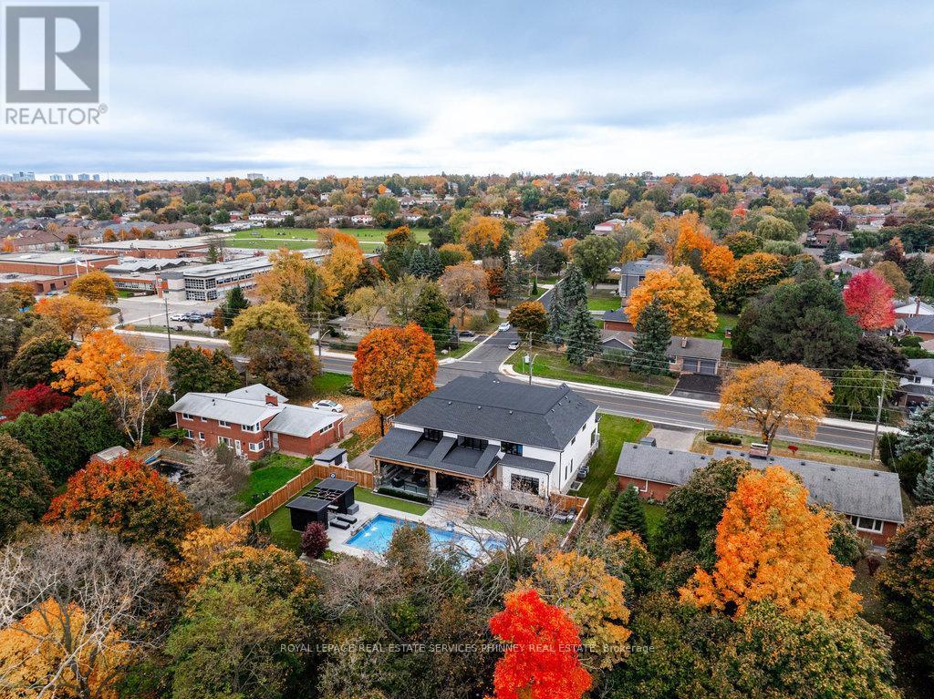 












57 JOYMAR DRIVE

,
Mississauga,




Ontario
L5M1G1

