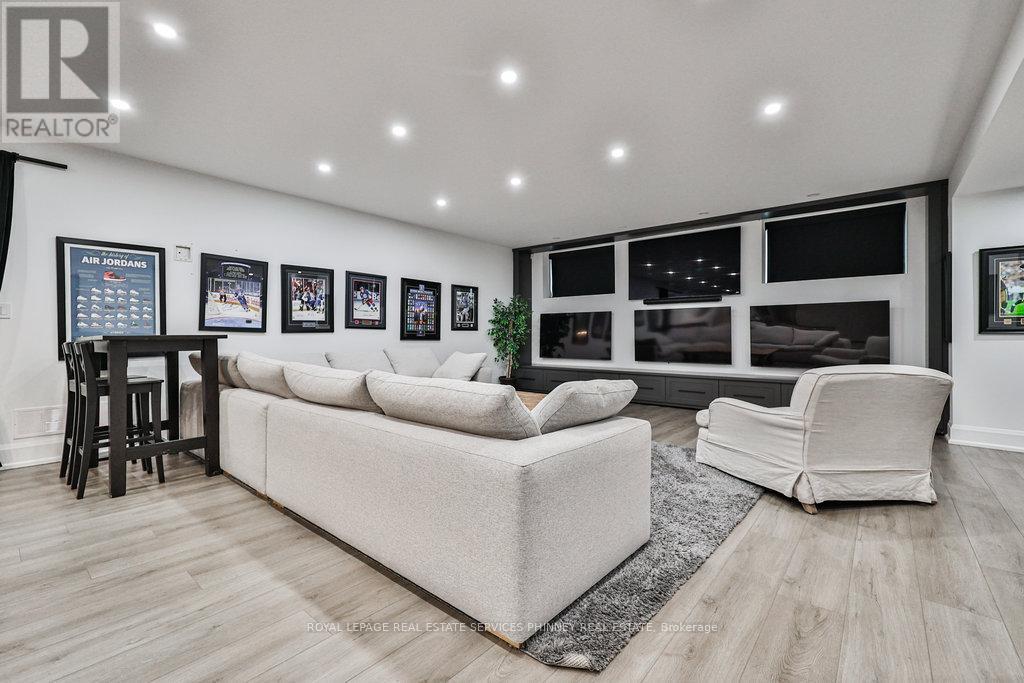 












57 JOYMAR DRIVE

,
Mississauga,




Ontario
L5M1G1

