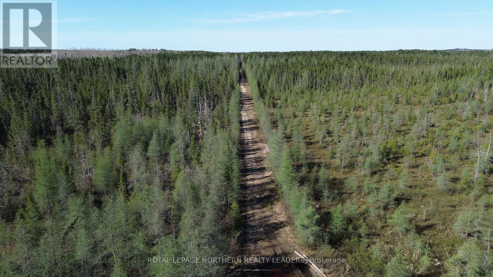 












PCL 16935 & PCL 16937 DELORO

,
Timmins (SCH - Goldmine Rural),







Ontario
P4N7C2

