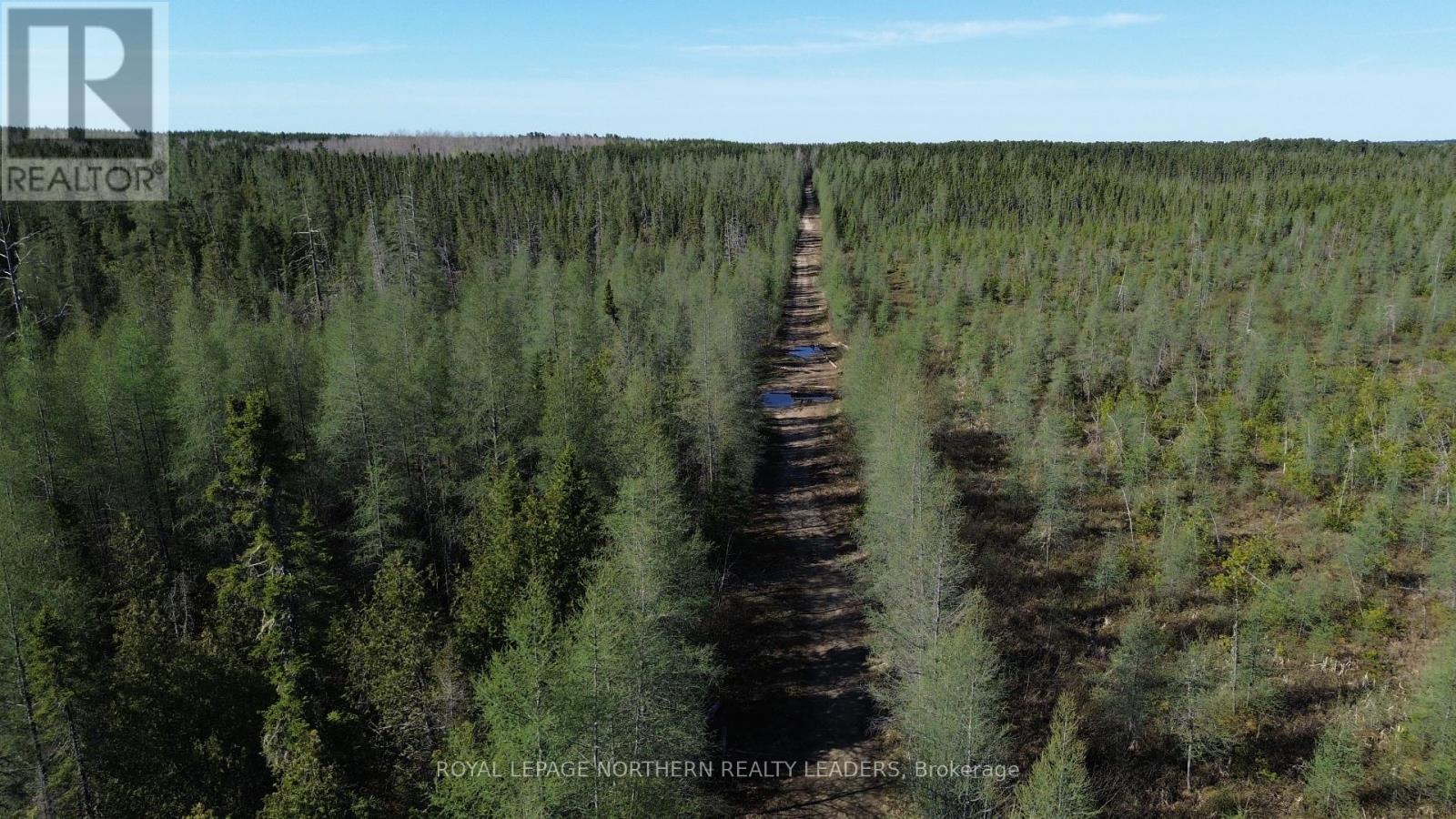 












PCL 16935 & PCL 16937 DELORO

,
Timmins (SCH - Goldmine Rural),







Ontario
P4N7C2


