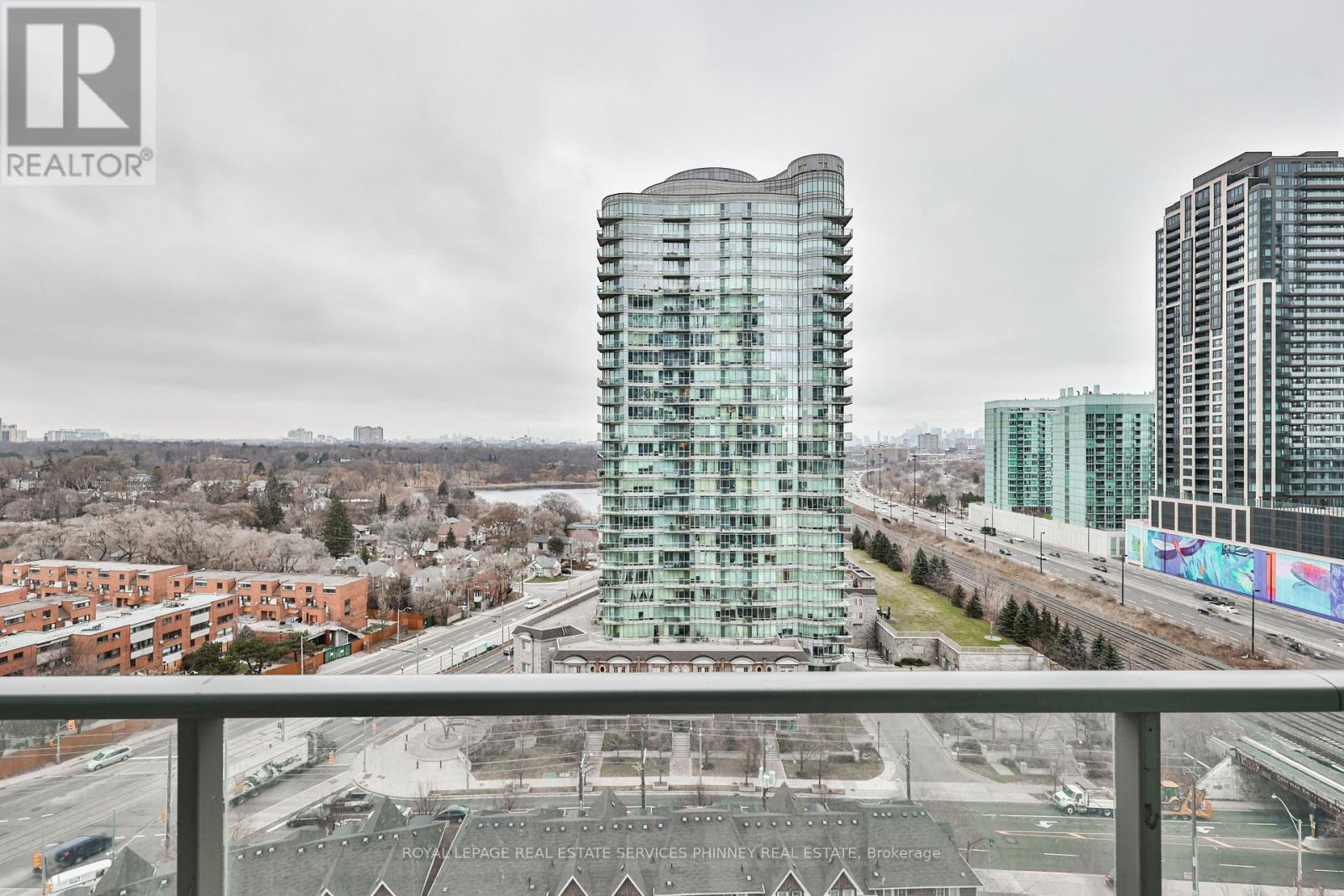 












1416 - 103 THE QUEENSWAY

,
Toronto,




Ontario
M6S5B3

