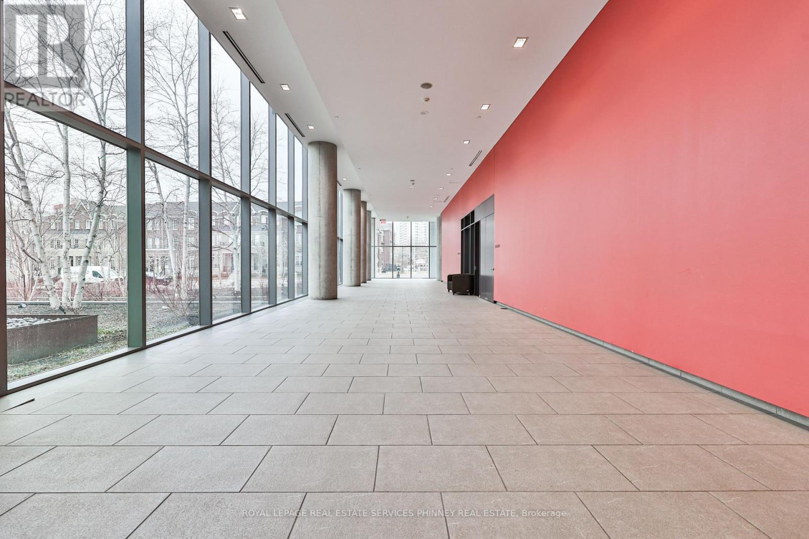 












1416 - 103 THE QUEENSWAY

,
Toronto,




Ontario
M6S5B3

