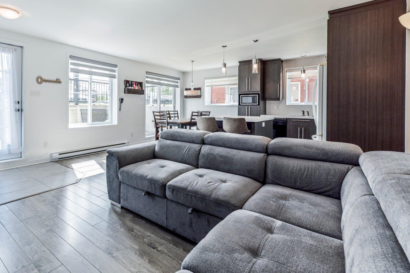 









464


Rue Principale

, 1,
Saint-Amable,




QC
J0L1N0

