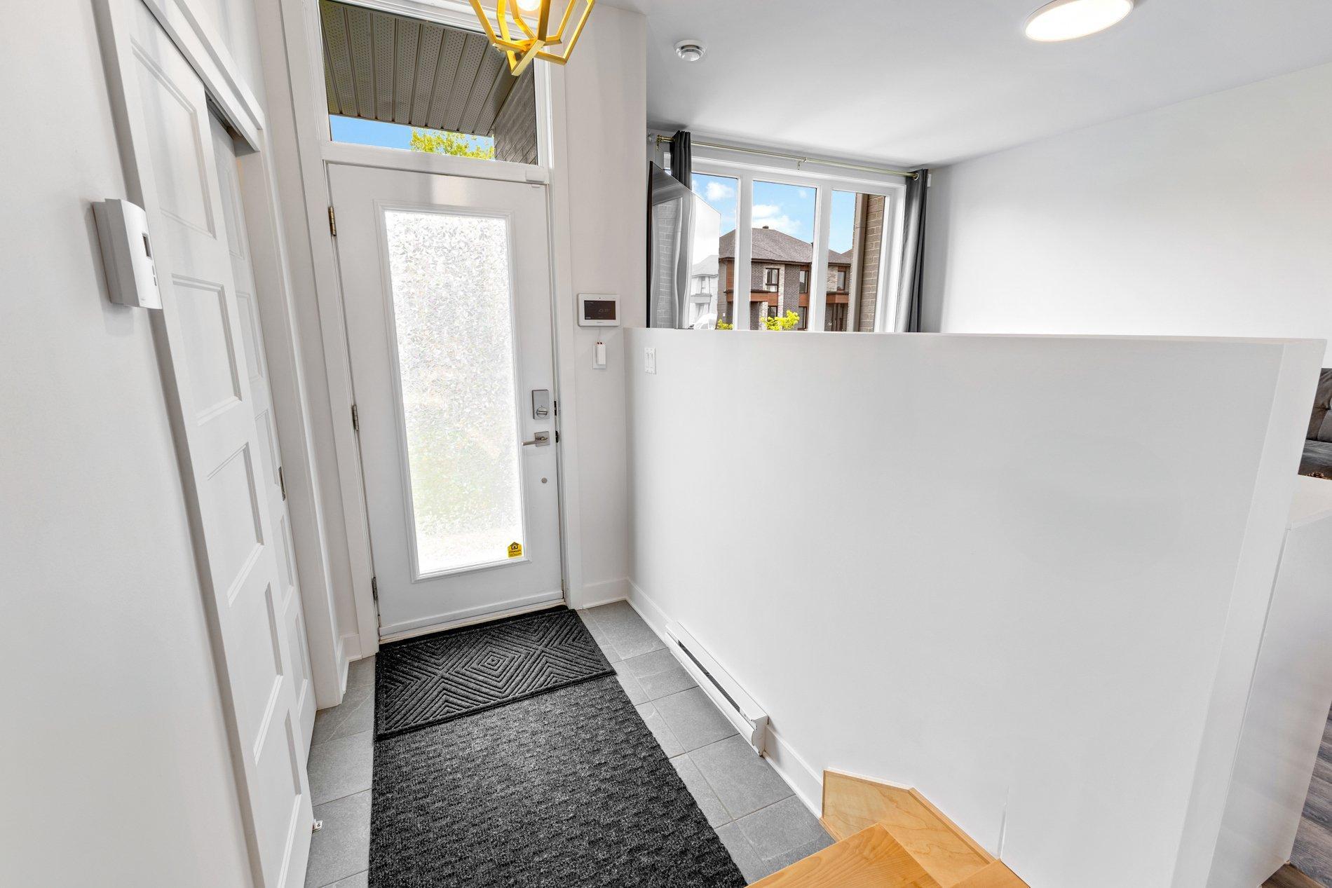 









562


Rue des Ancolies

,
Saint-Eustache,




QC
J7P0G4


