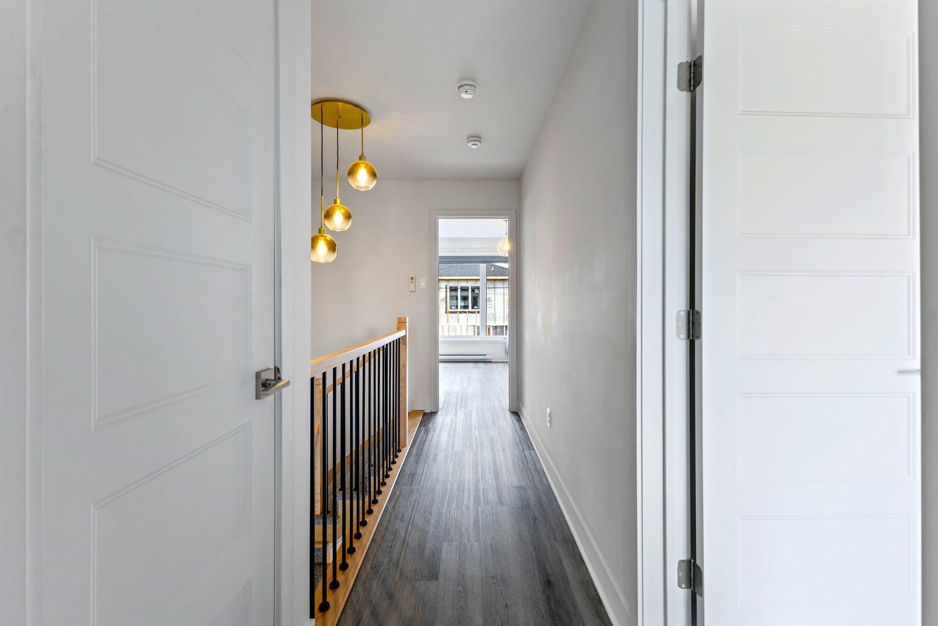 









562


Rue des Ancolies

,
Saint-Eustache,




QC
J7P0G4

