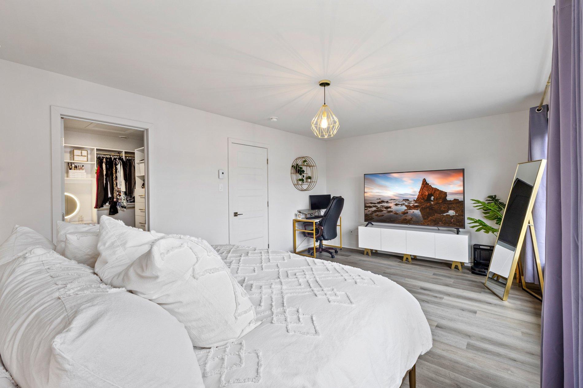 









562


Rue des Ancolies

,
Saint-Eustache,




QC
J7P0G4

