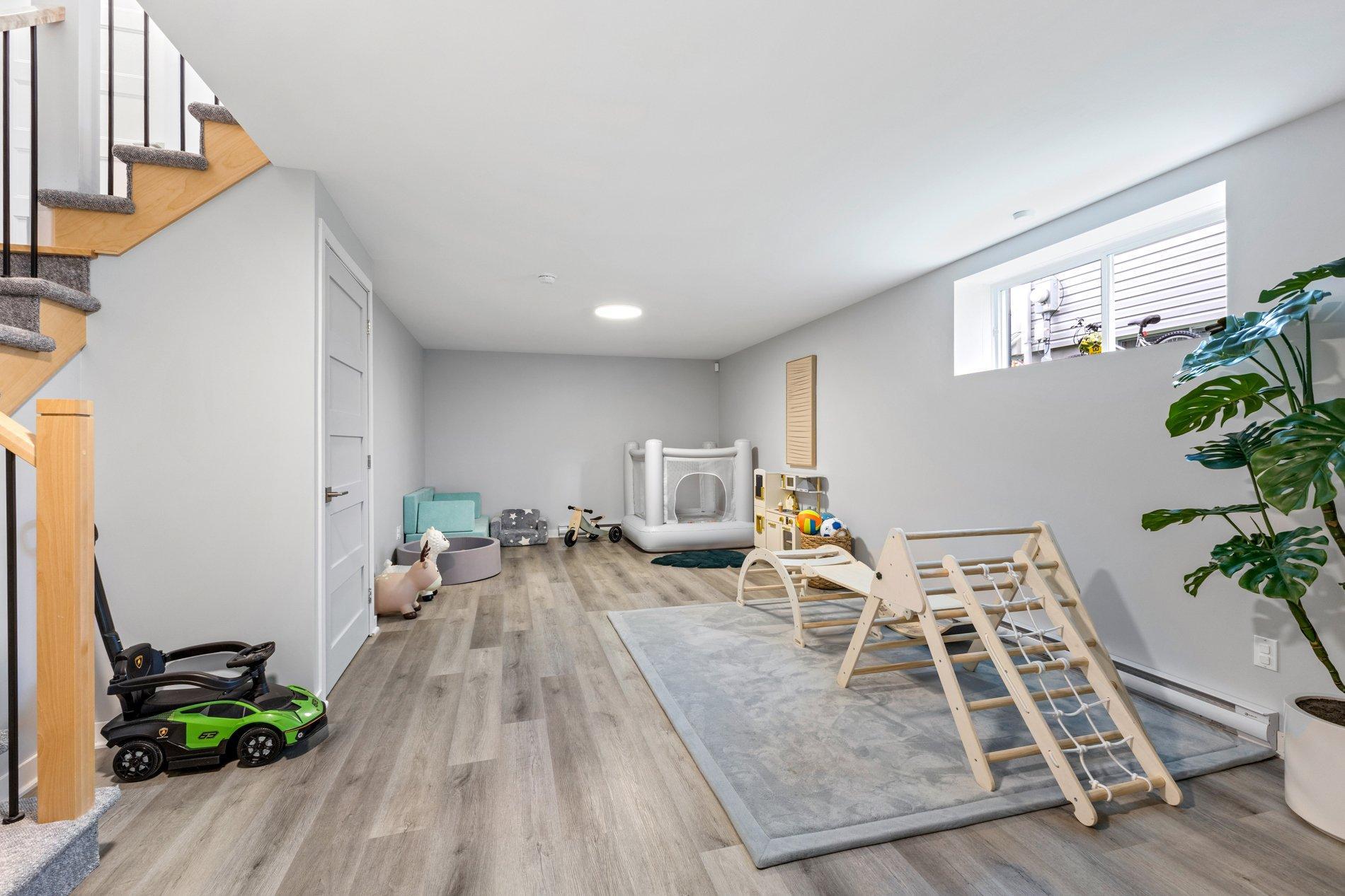 









562


Rue des Ancolies

,
Saint-Eustache,




QC
J7P0G4

