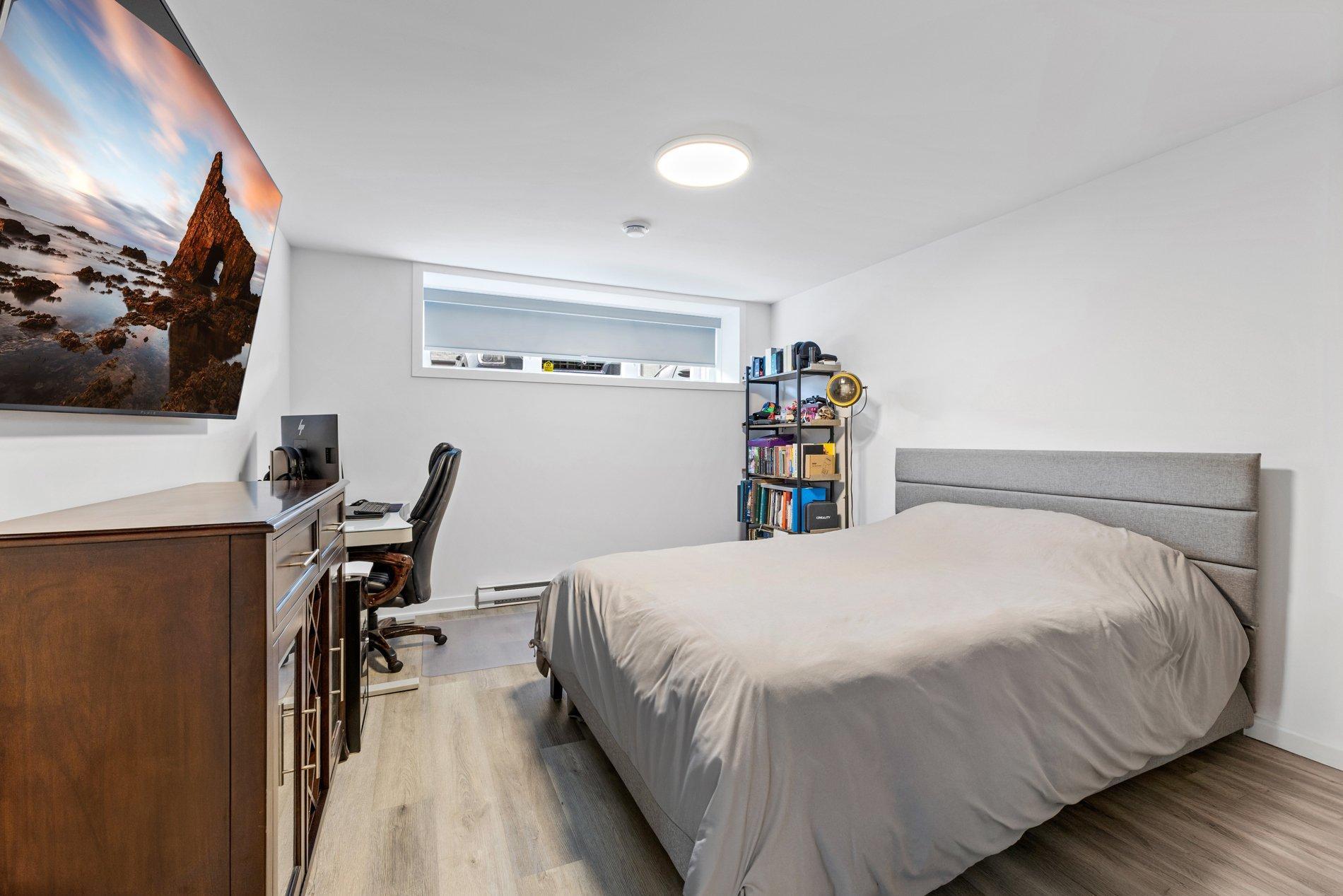 









562


Rue des Ancolies

,
Saint-Eustache,




QC
J7P0G4

