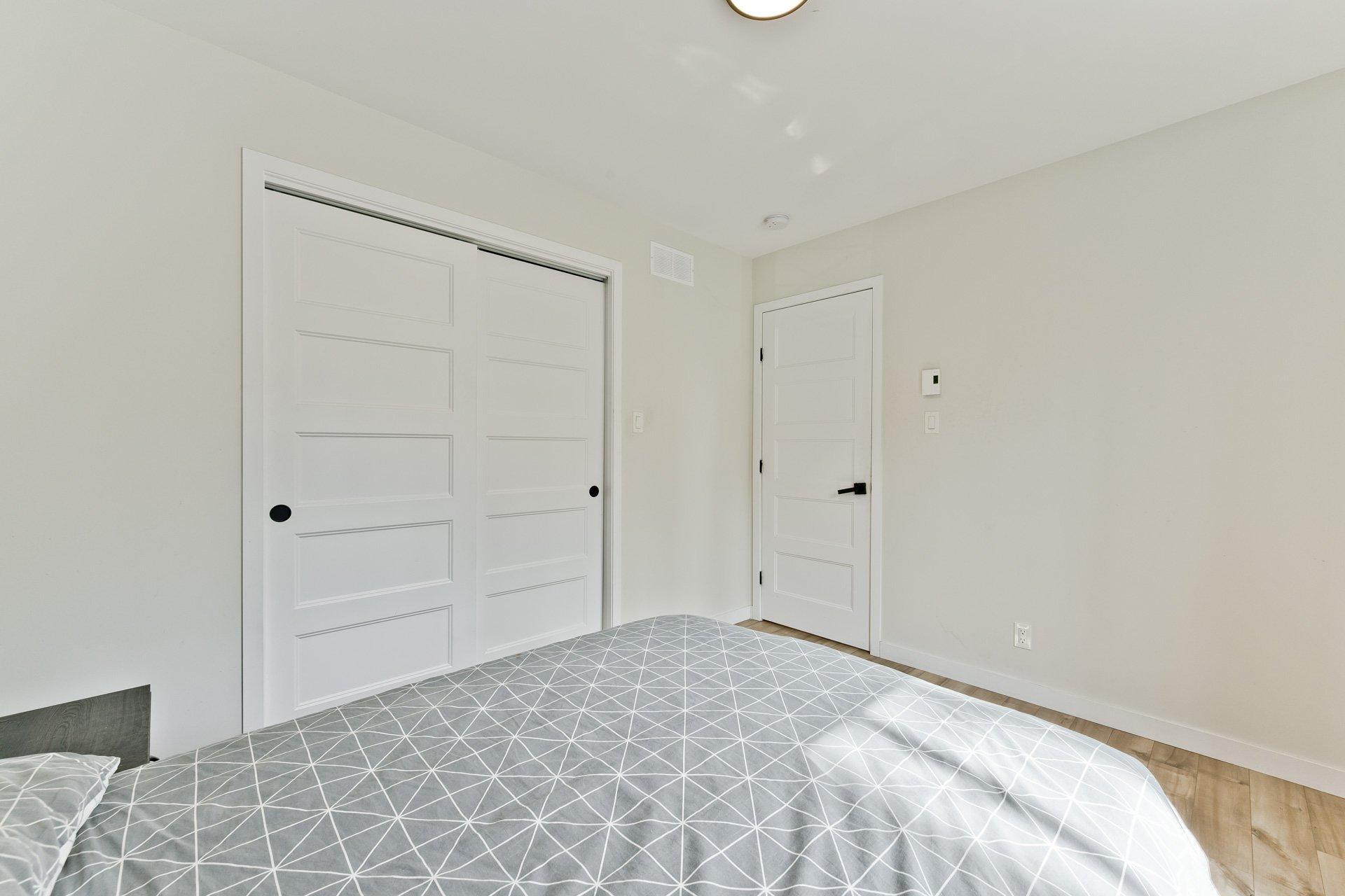









347


Ch. Parker

,
Dixville,




QC
J0B1P0

