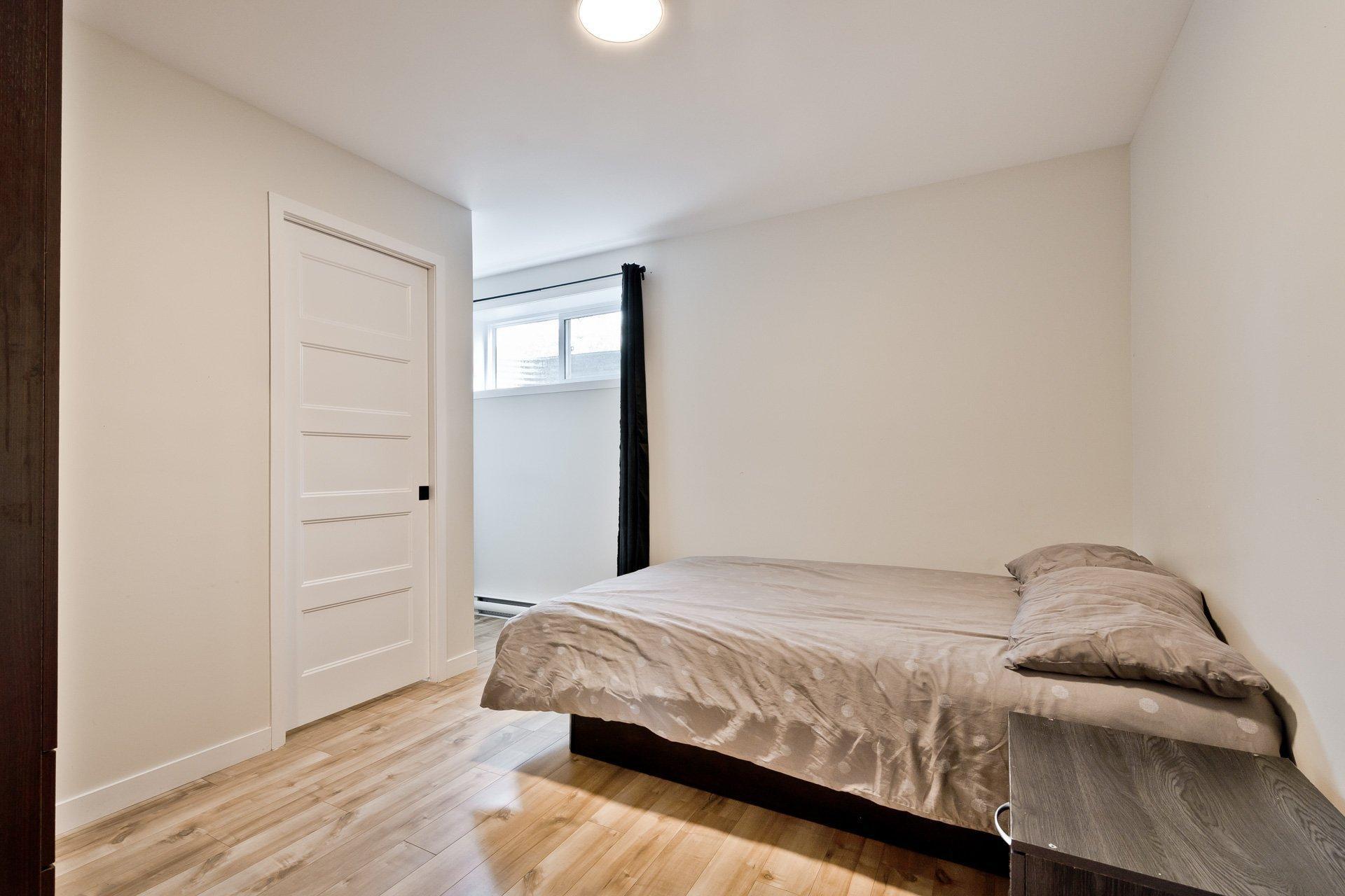 









347


Ch. Parker

,
Dixville,




QC
J0B1P0

