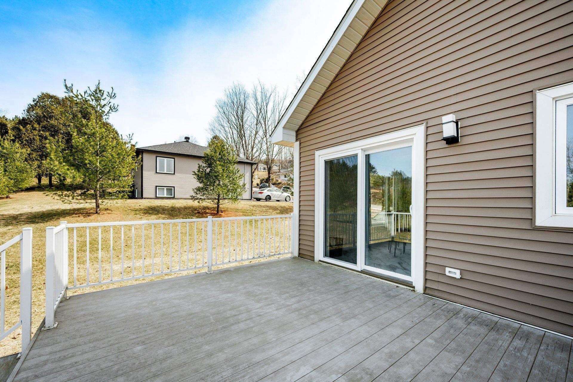 









347


Ch. Parker

,
Dixville,




QC
J0B1P0

