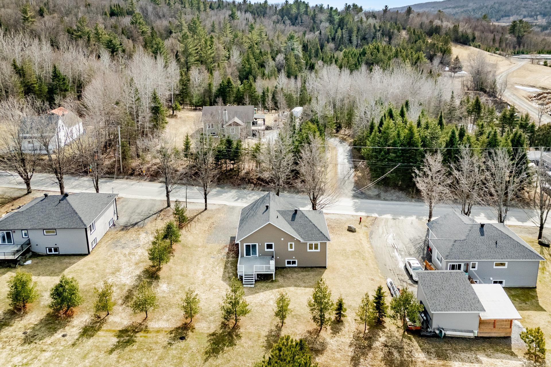 









347


Ch. Parker

,
Dixville,




QC
J0B1P0

