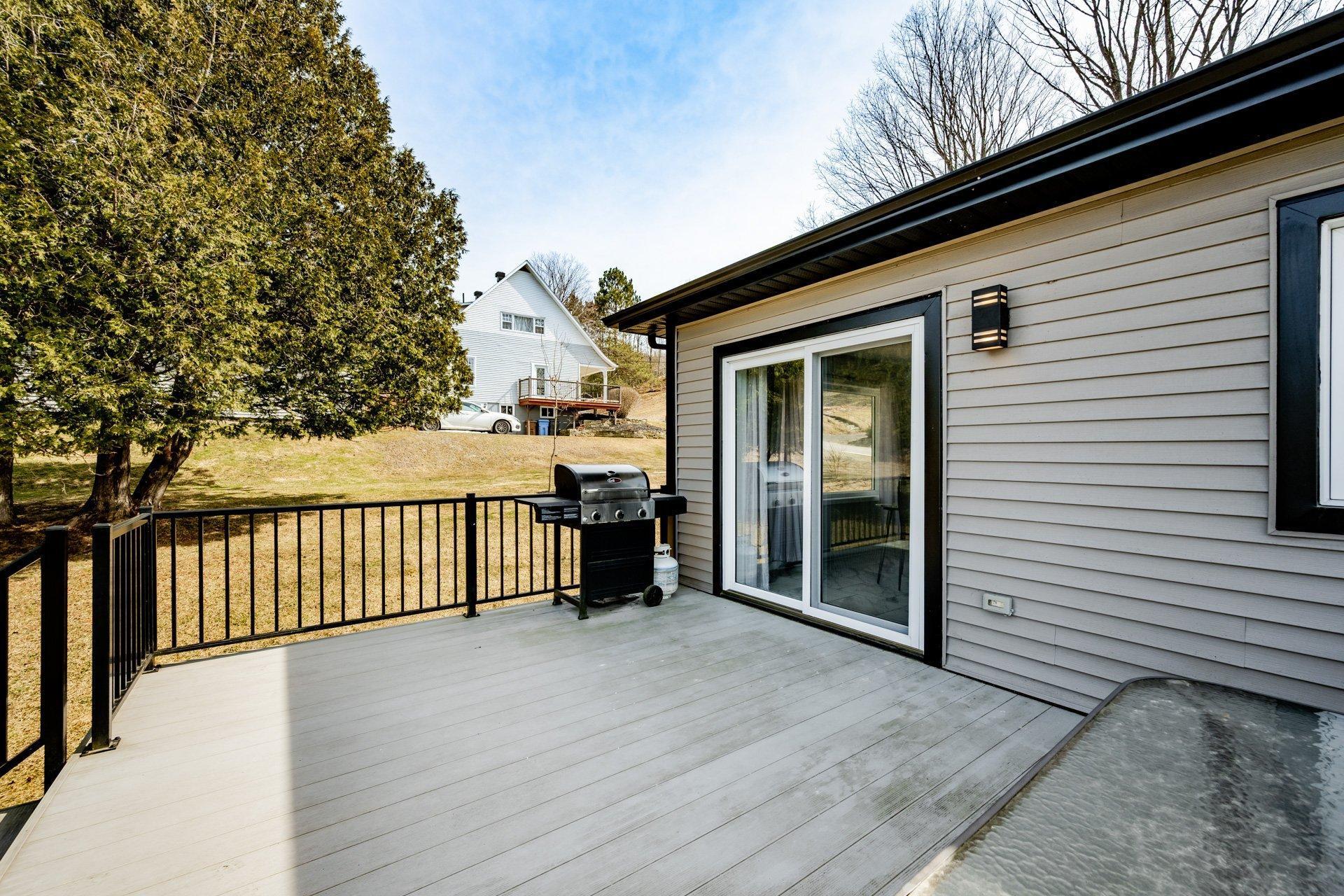 









349


Ch. Parker

,
Dixville,




QC
J0B1P0

