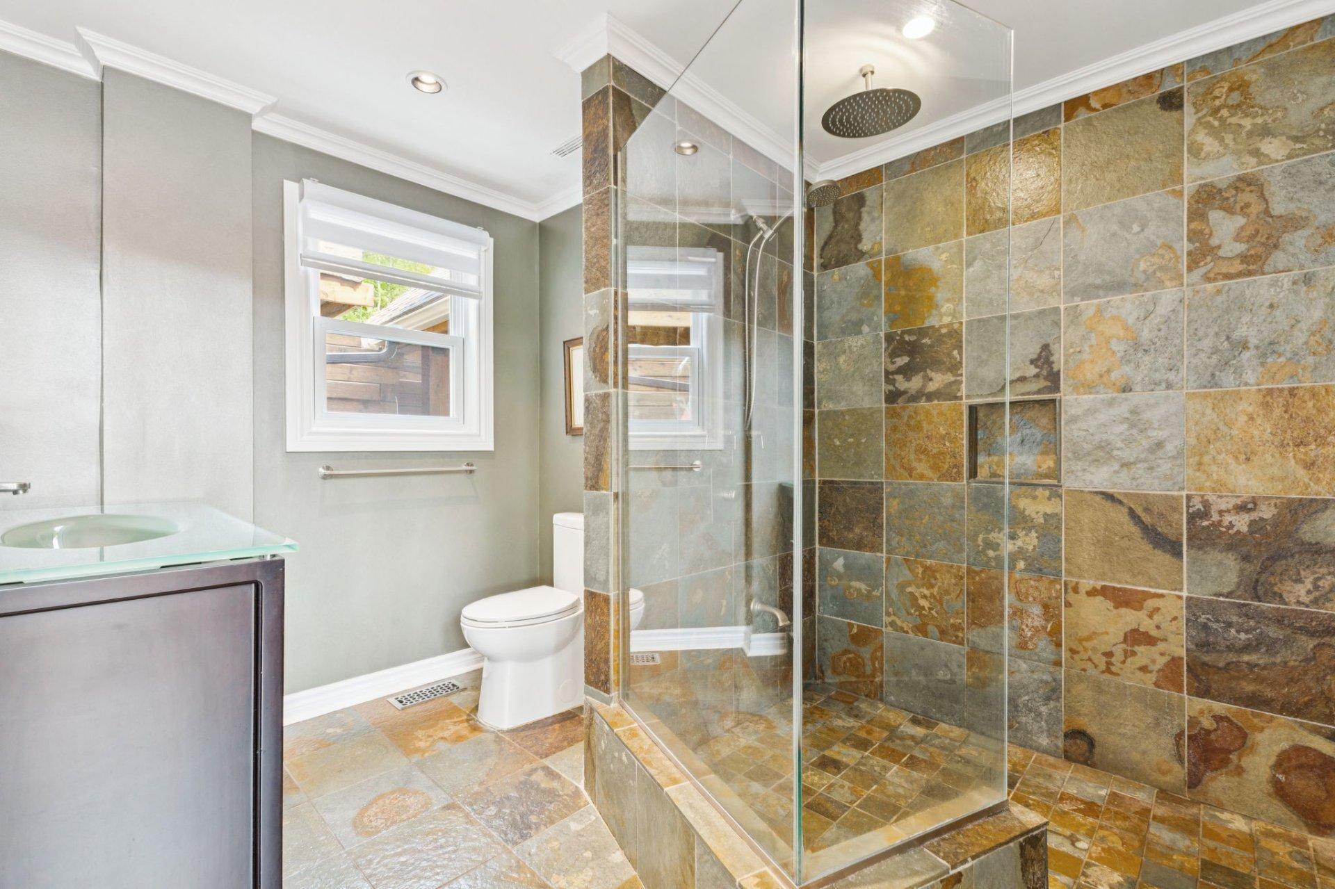 









12


Ch. B.-Leclair

,
Val-des-Monts,




QC
J8N2R7


