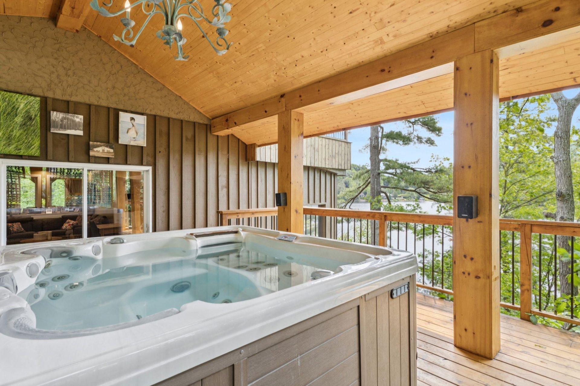 









12


Ch. B.-Leclair

,
Val-des-Monts,




QC
J8N2R7

