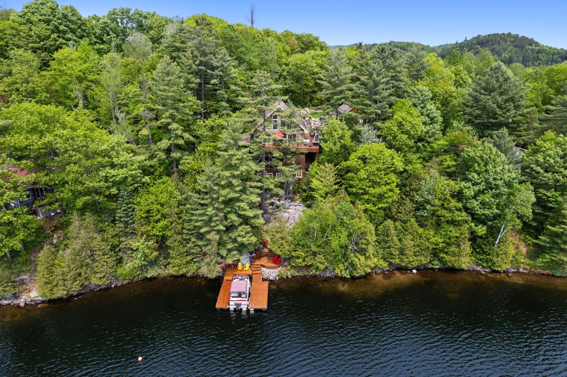 









12


Ch. B.-Leclair

,
Val-des-Monts,




QC
J8N2R7

