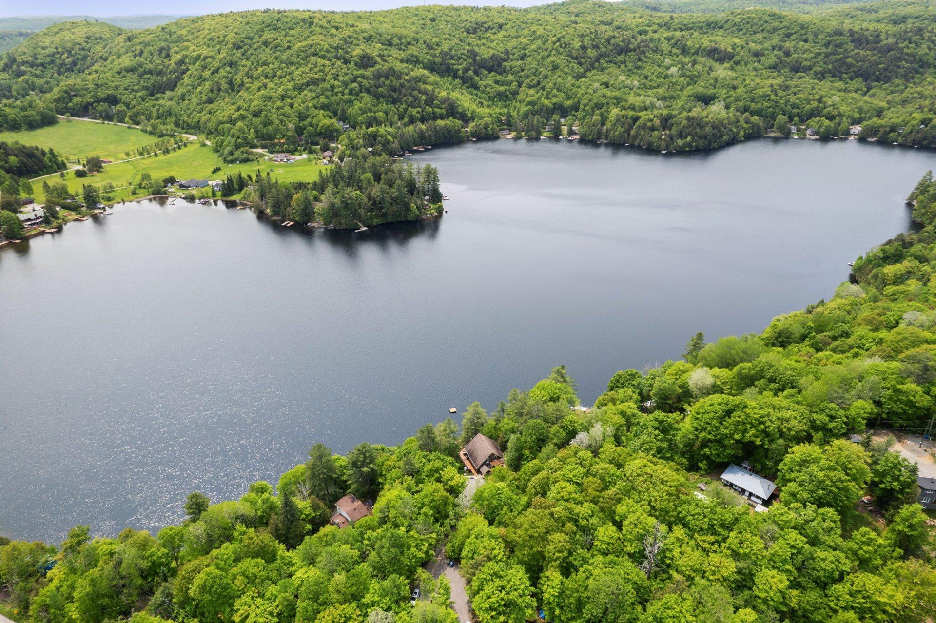 









12


Ch. B.-Leclair

,
Val-des-Monts,




QC
J8N2R7

