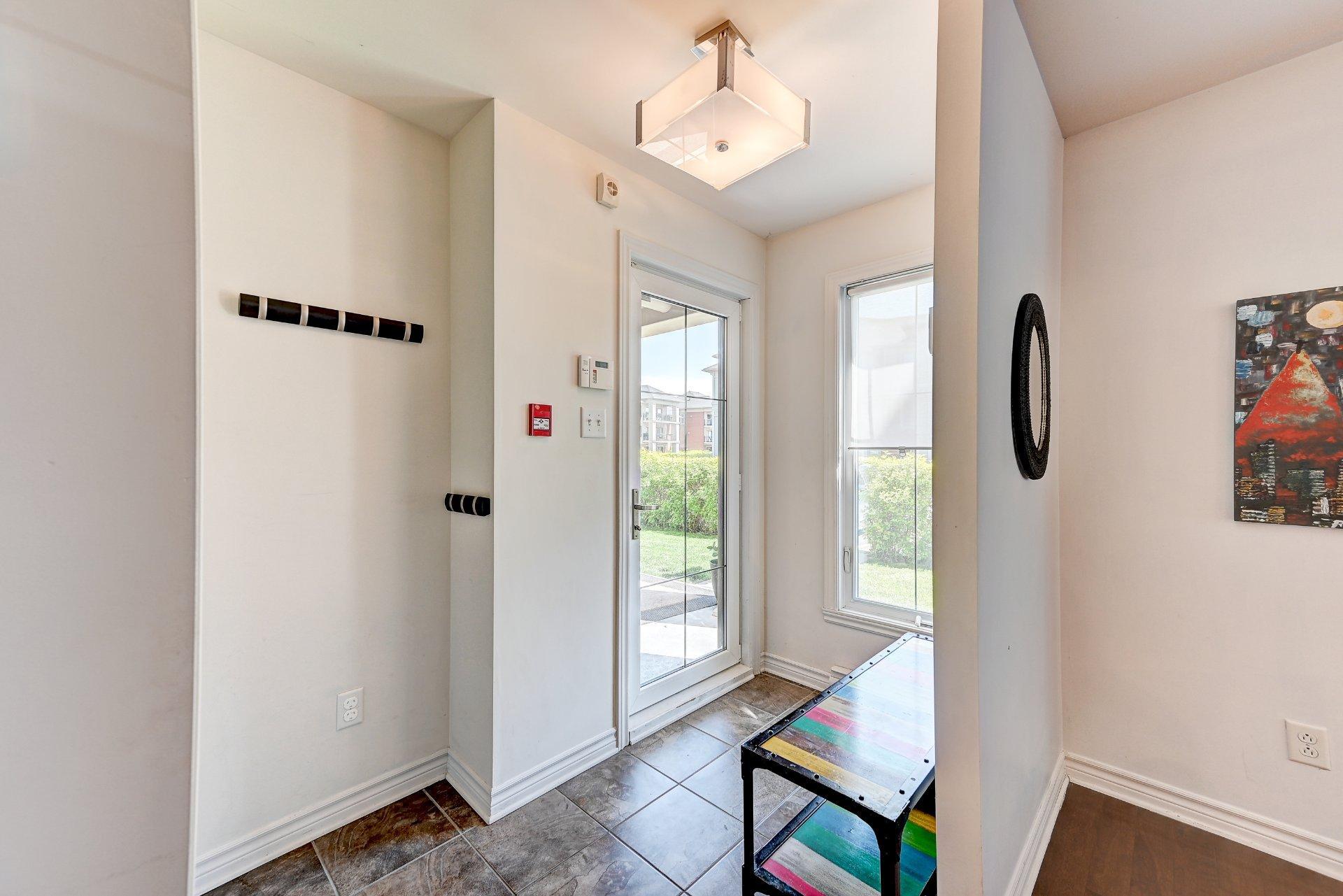 









638


Rue des Sureaux

, 2,
Boucherville,




QC
J4B0J4

