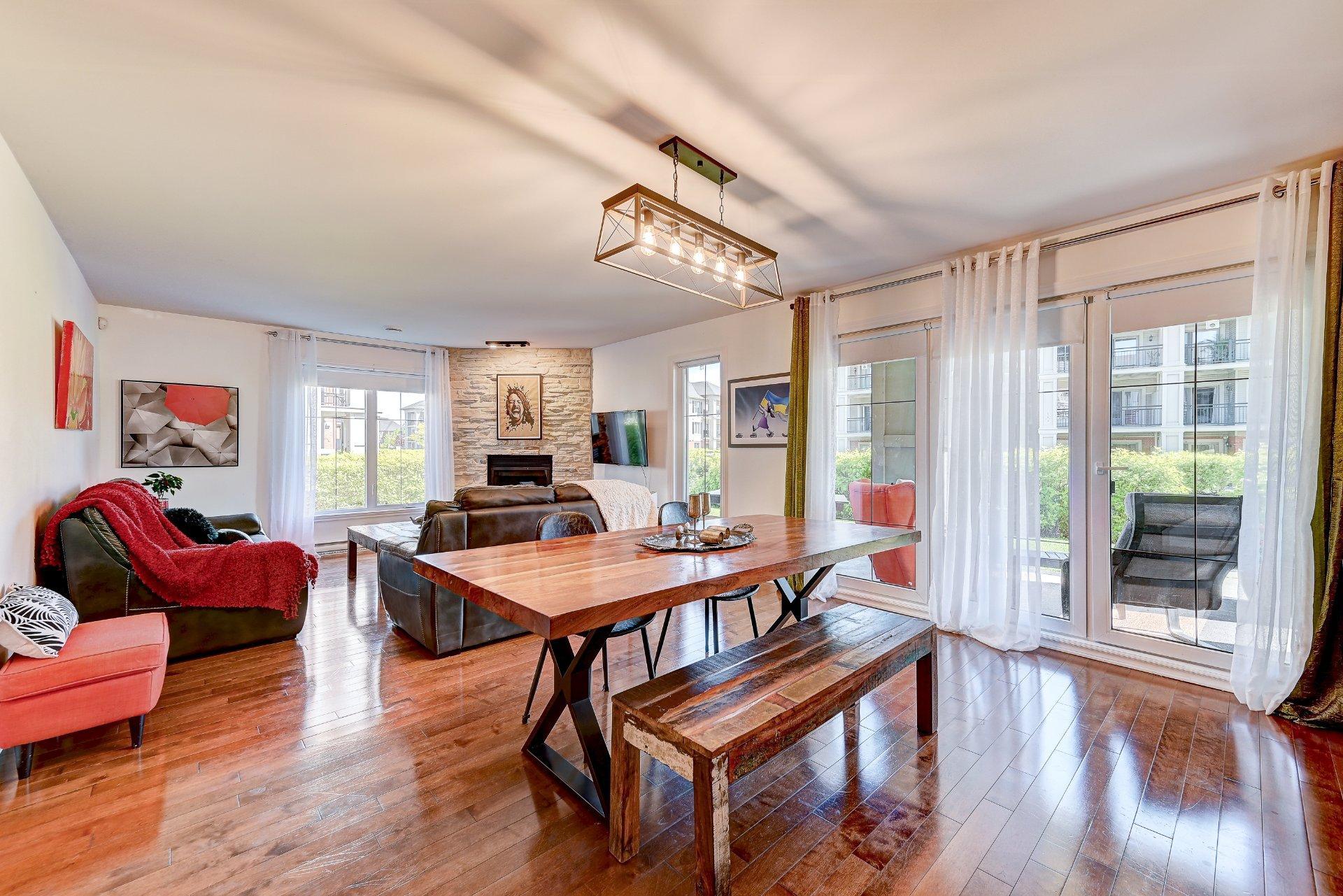 









638


Rue des Sureaux

, 2,
Boucherville,




QC
J4B0J4

