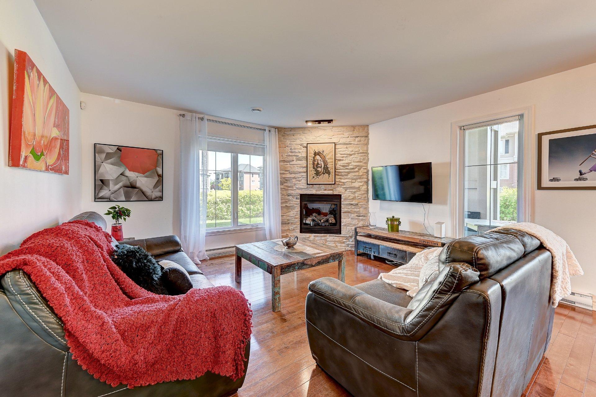









638


Rue des Sureaux

, 2,
Boucherville,




QC
J4B0J4

