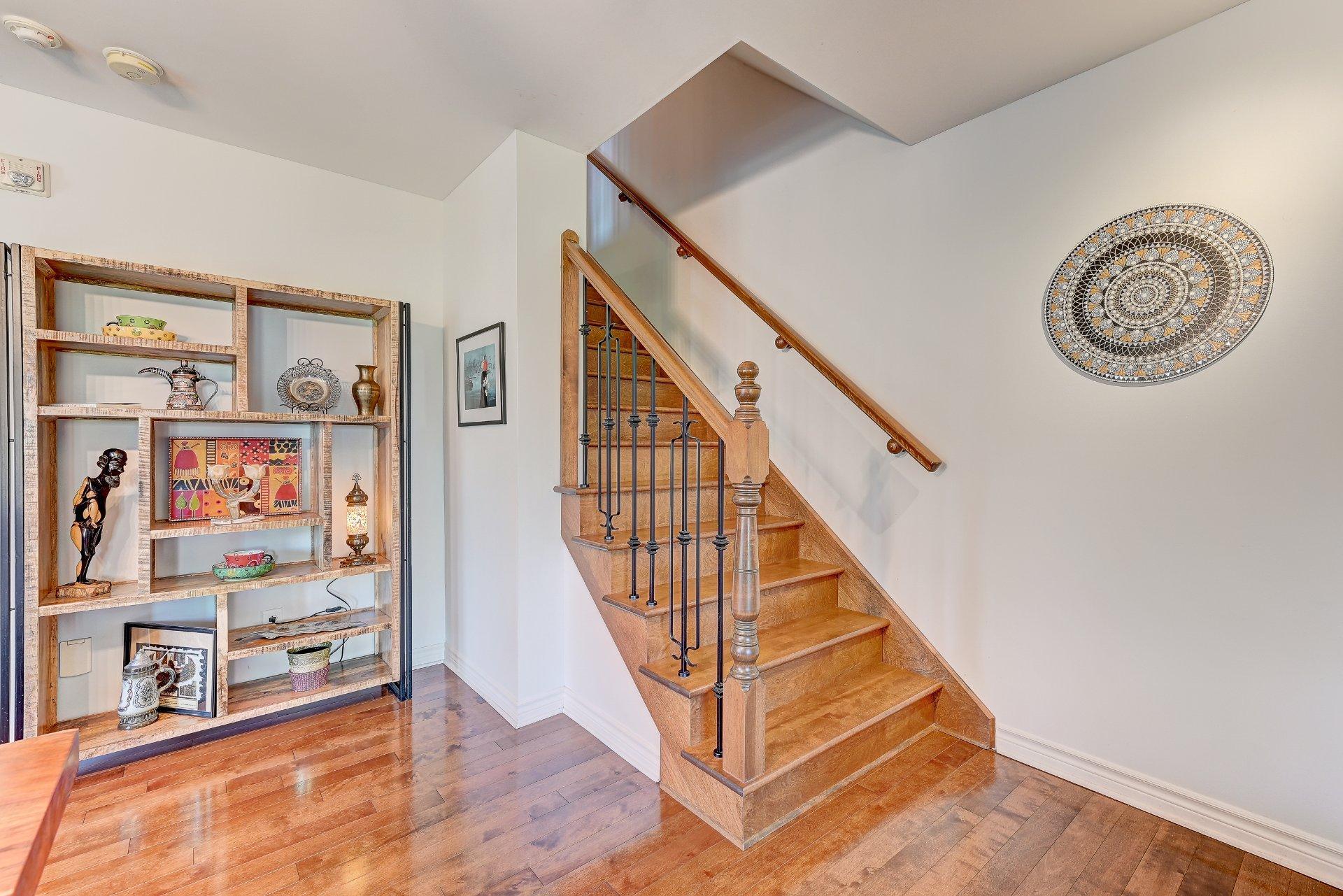 









638


Rue des Sureaux

, 2,
Boucherville,




QC
J4B0J4

